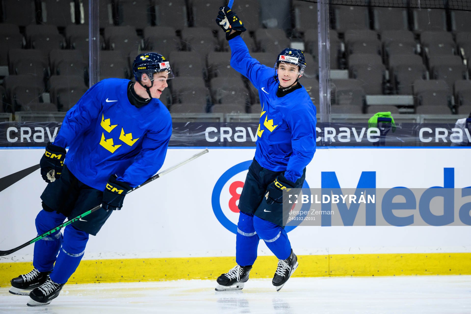 Oskar Pettersson and Theo Lindstein of Sweden at a practice