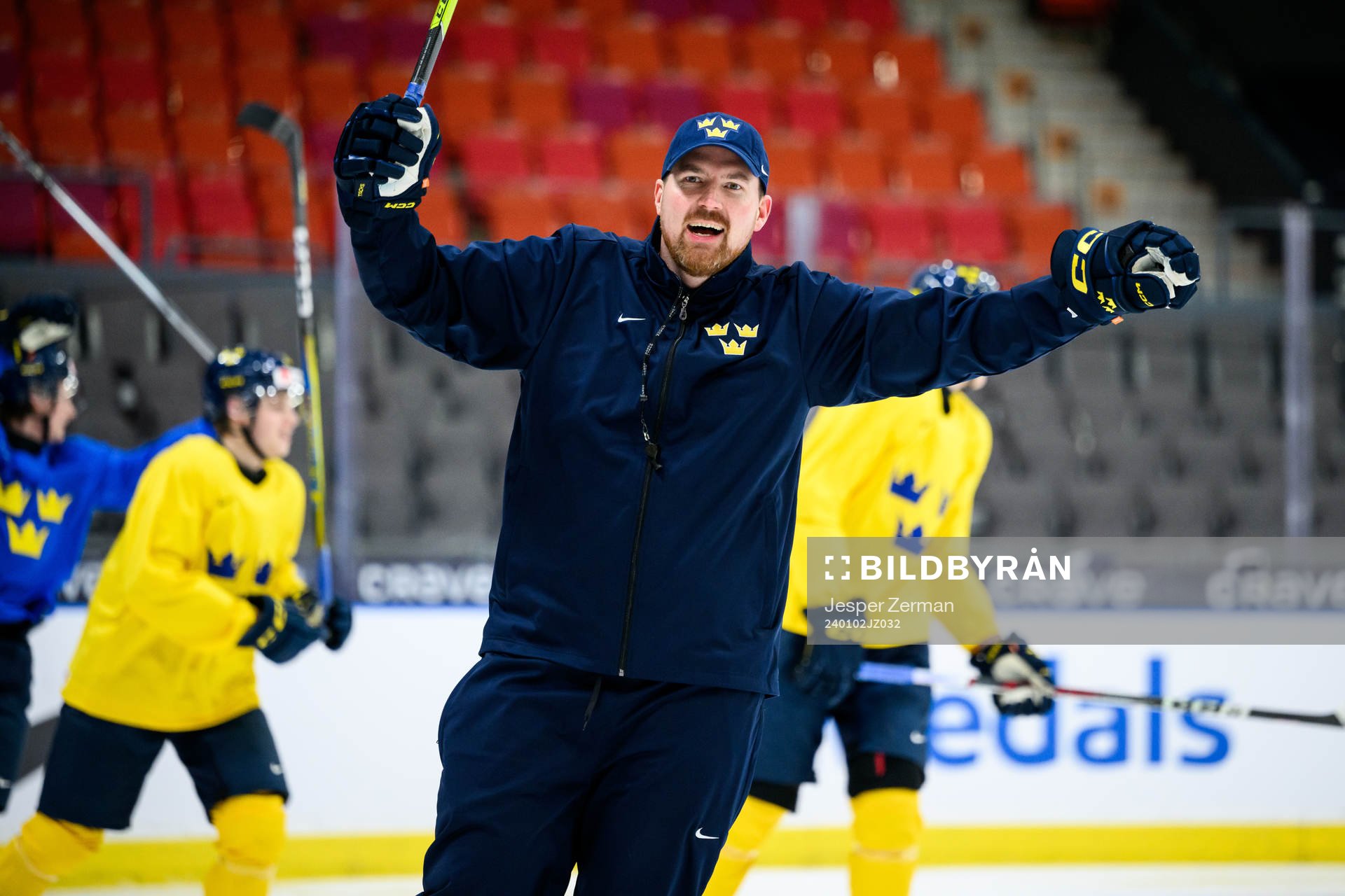 Assistant coach Gereon Dahlgren of Sweden at a practice