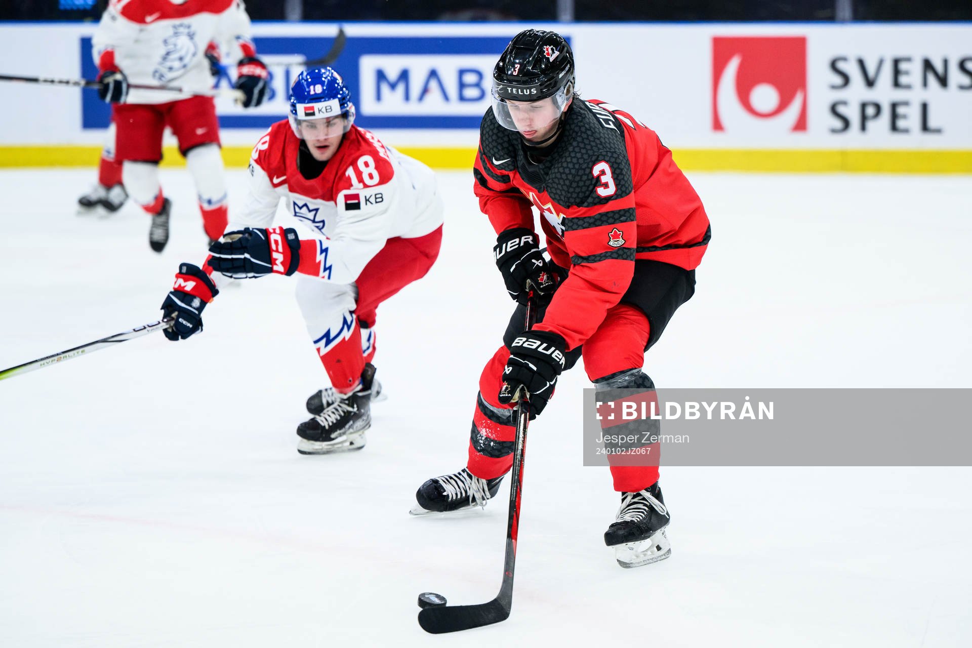 Matej Mastalirsky of Czech Republic and Jake Furlong of