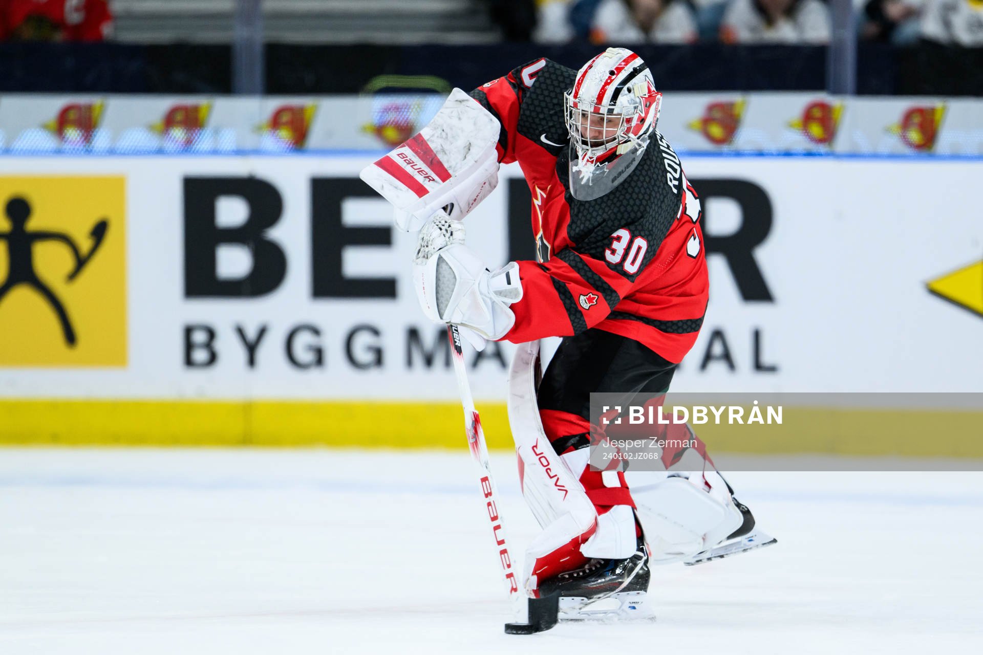 goalkeeper Mathis Rousseau of Canada