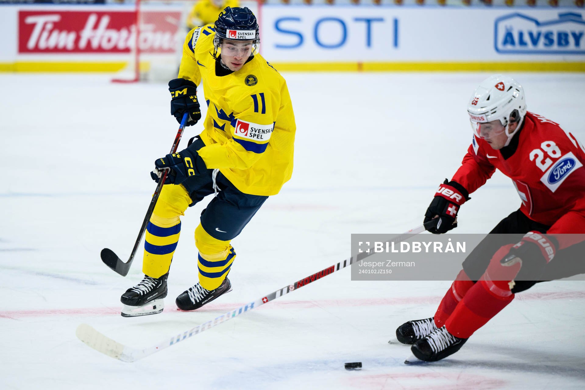 Isac Born of Sweden and Nick Meile of Switzerland