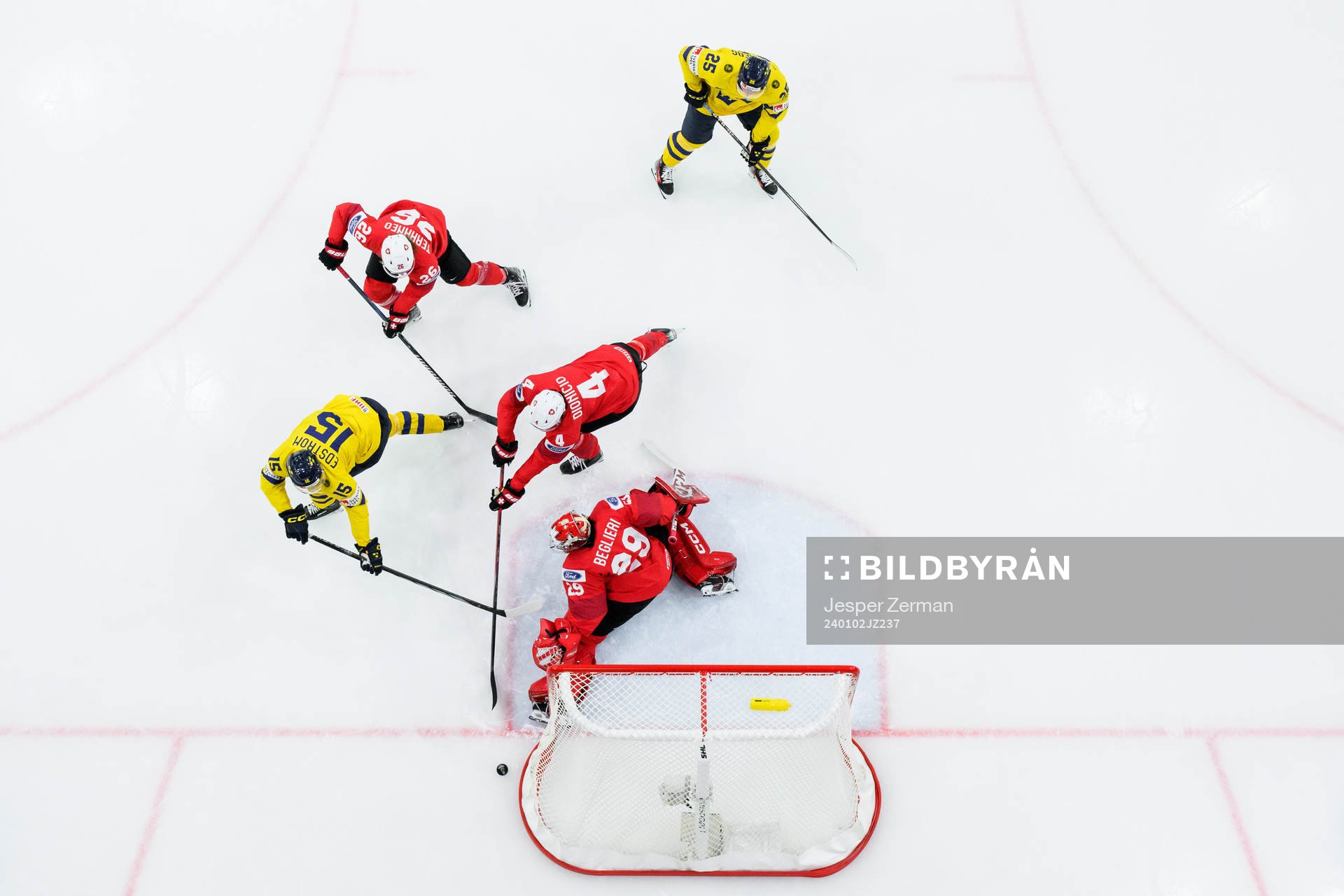David Edstrom and Otto Stenberg of Sweden against Simone