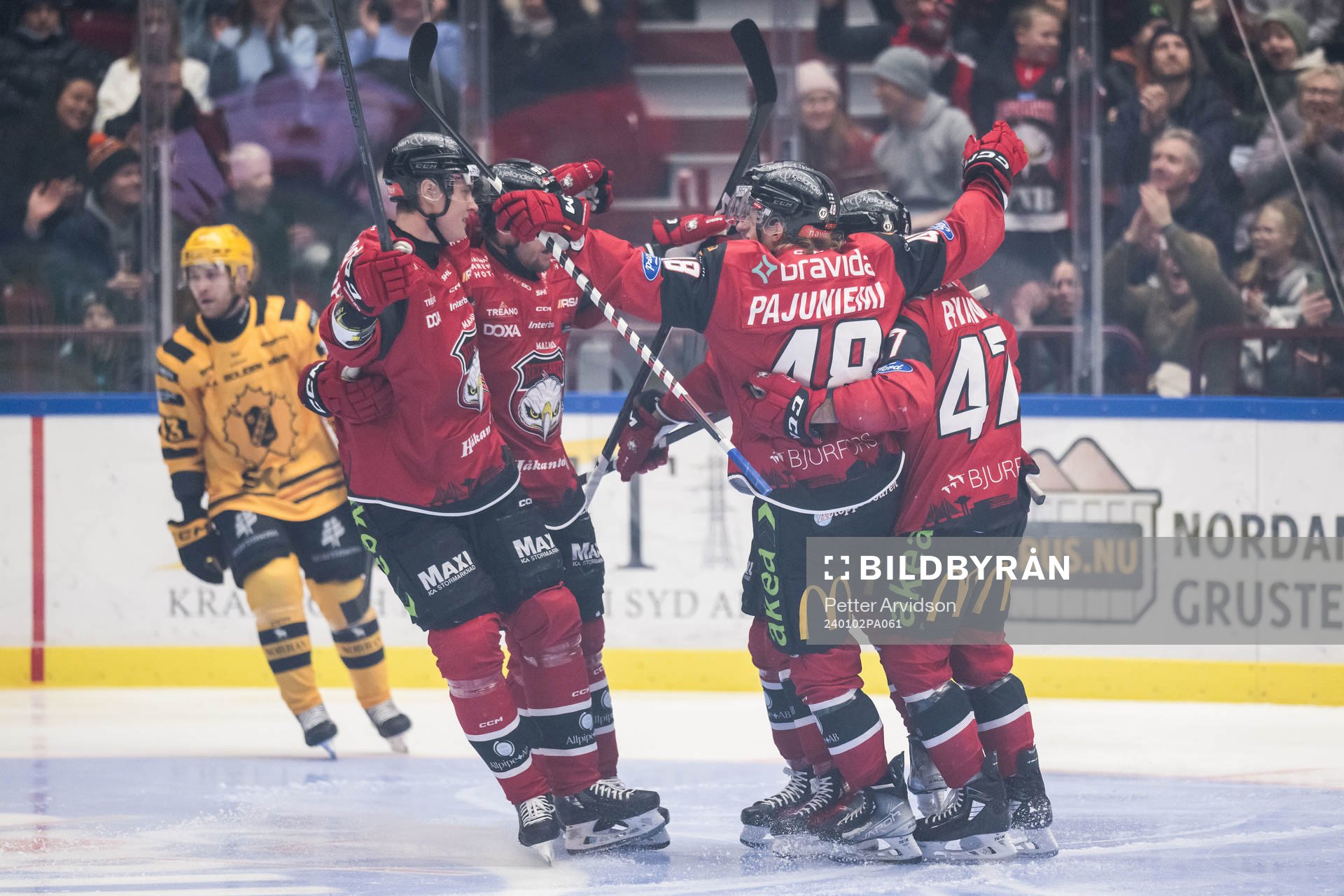 Malmö Redhawks Fredrik Händemark, Lauri Pajuniemi och