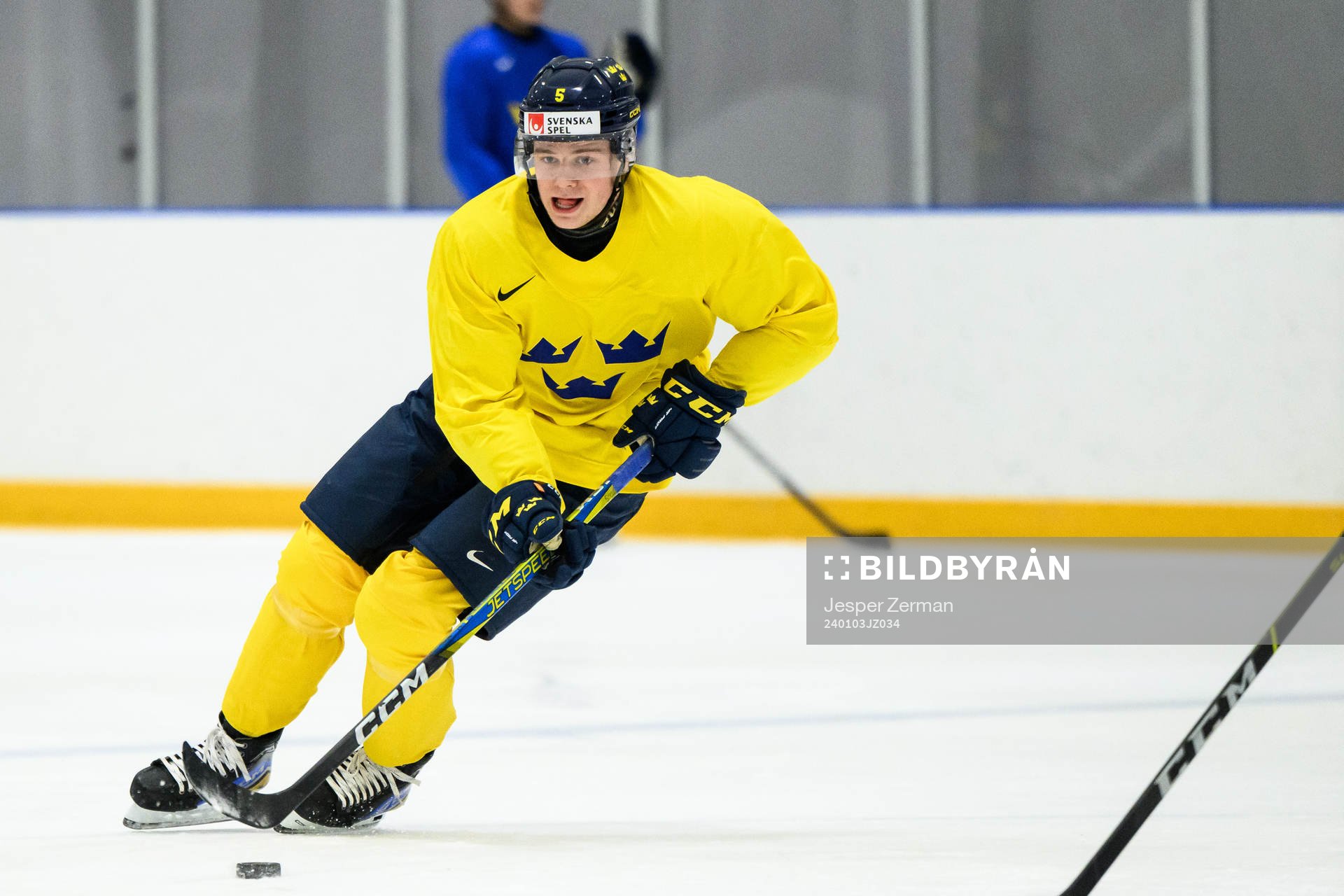 Mattias Hävelid of Sweden at a practice session