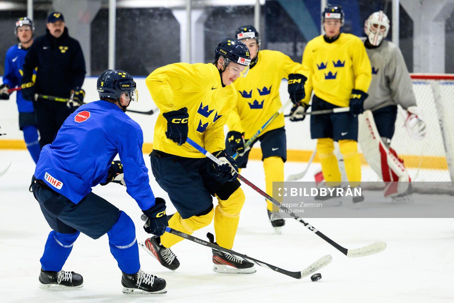 Theo Lindstein and Anton Wahlberg of Sweden at a practice