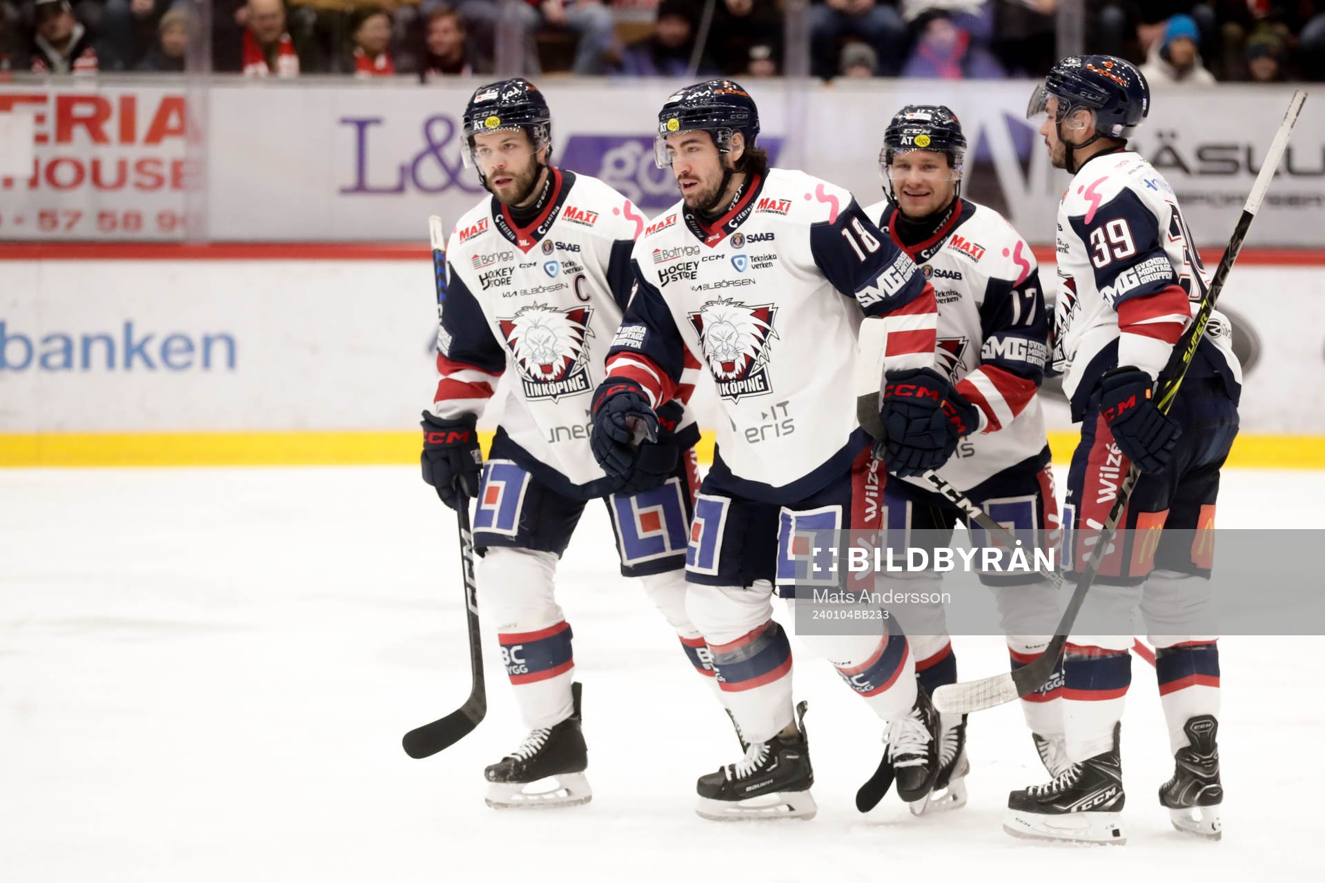 Linköpings Remi Elie jublar