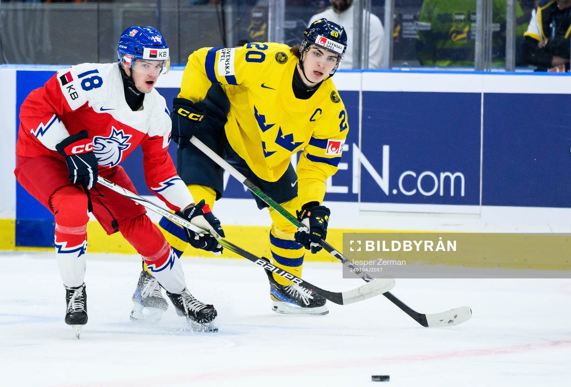Matej Mastalirsky of Czech Republic and Liam Öhgren of