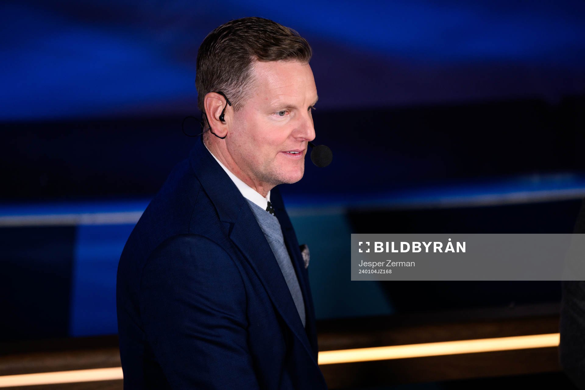 Niklas Jihde  in the Viaplay studio