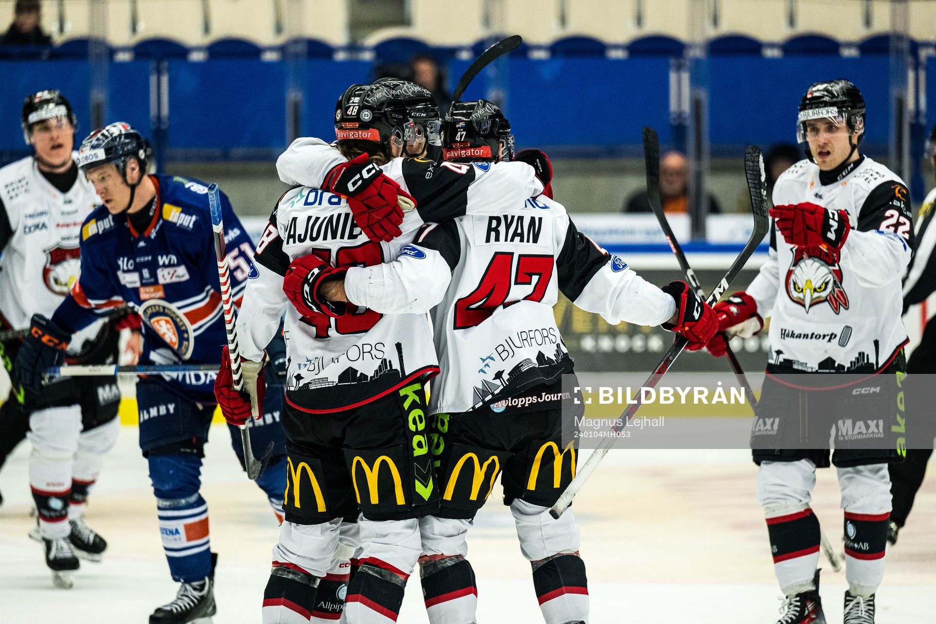 Malmö Redhawks Joakim Ryan jublar