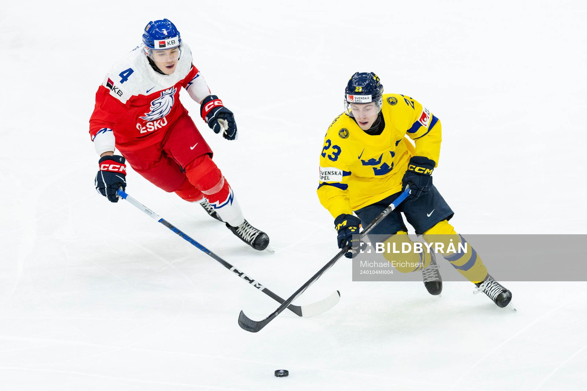 Matej Prcik of Czech Republic and Jonathan Lekkerimäki of