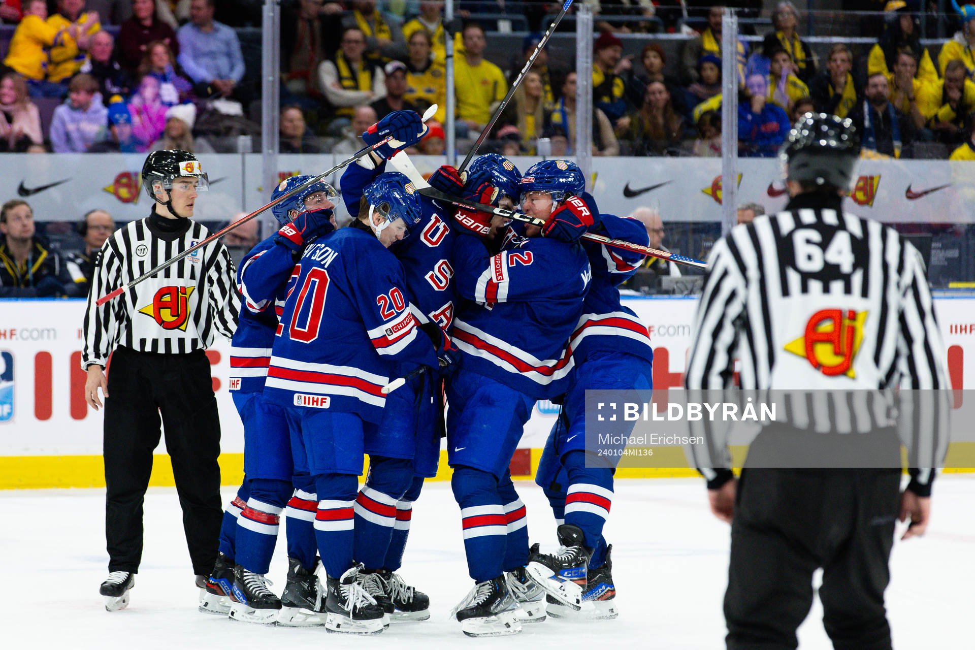 Cutter Gauthier of USA celebrates scoring 3-2 with team