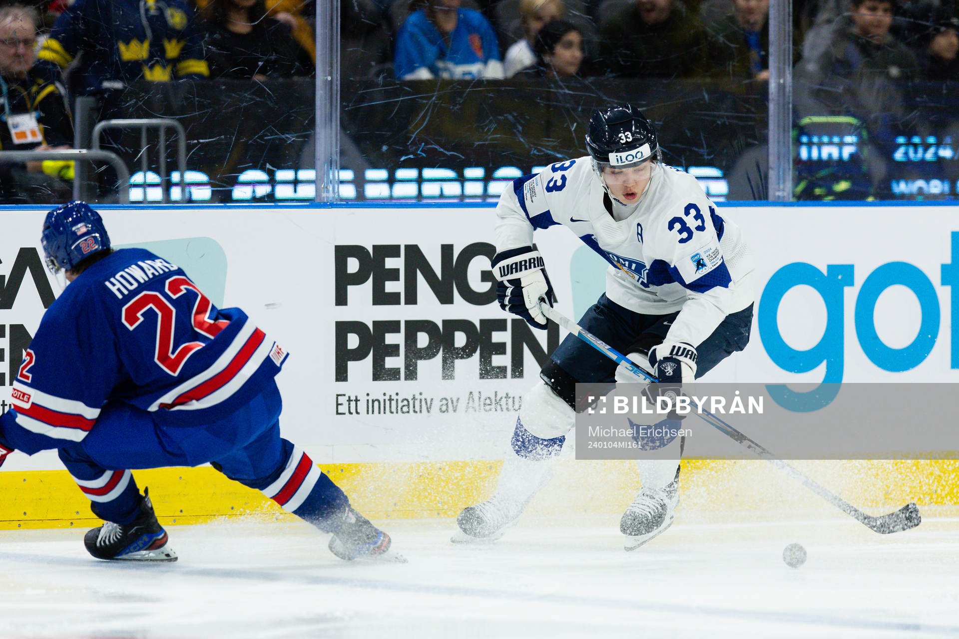 Isaac Howard of USA and Jani Nyman of Finland