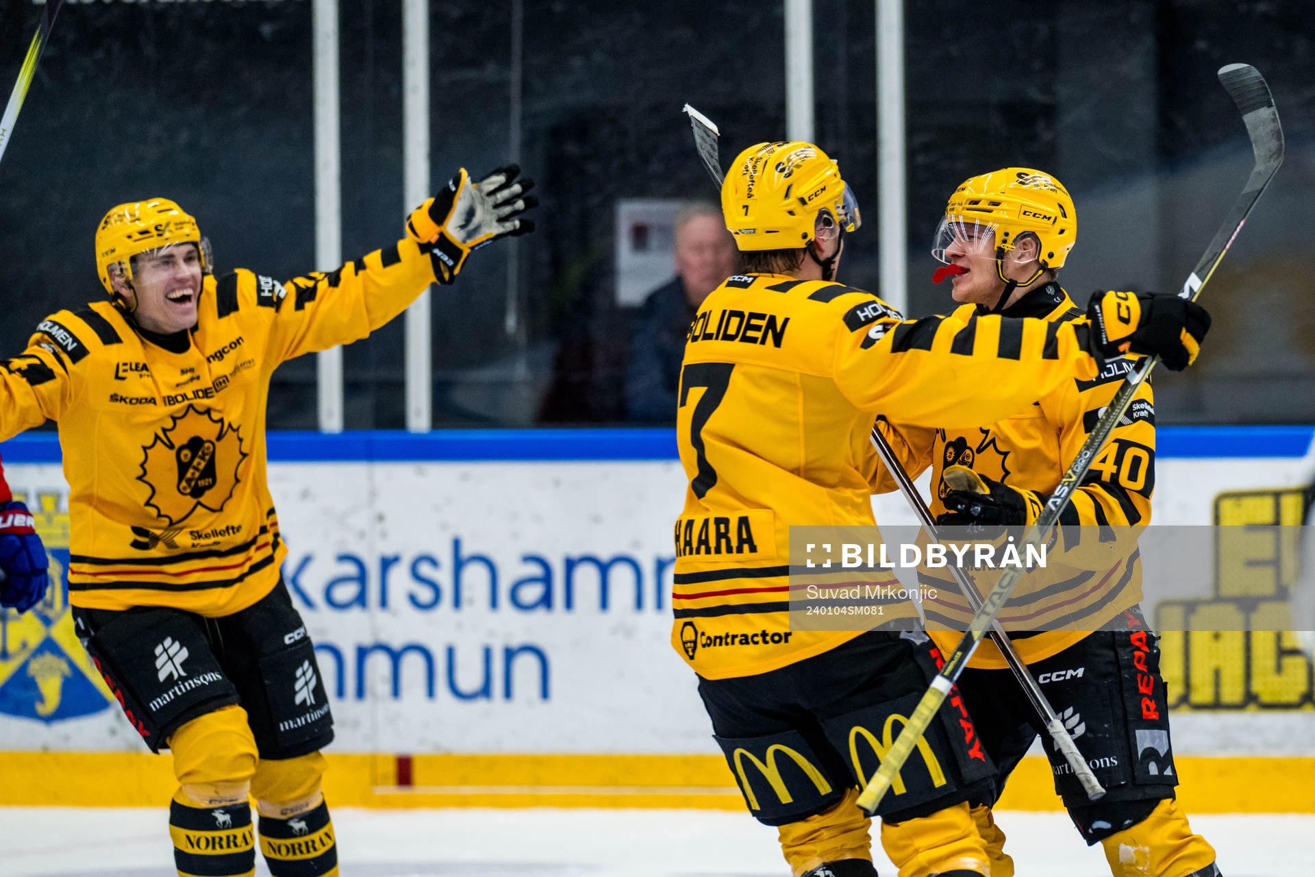 Skellefteås Anton Heikkinen jublar