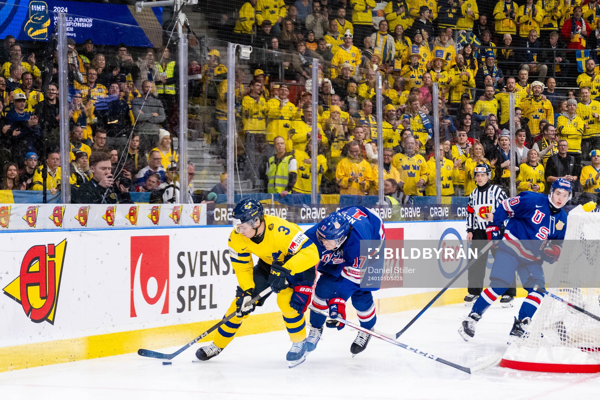 Elias Salomonsson of Sweden and Danny Nelson of USA
