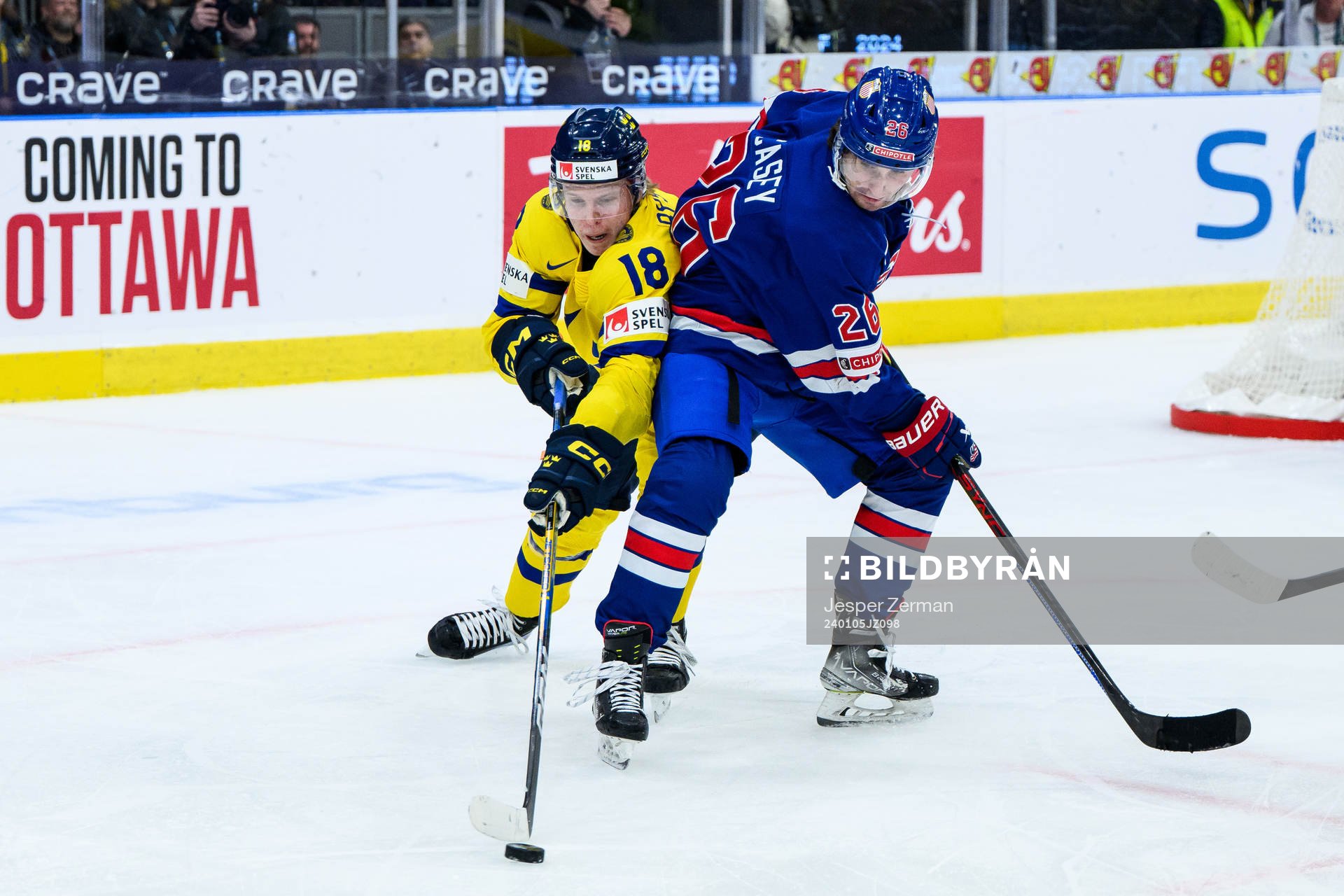 Filip Bystedt of Sweden and Seamus Casey of USA