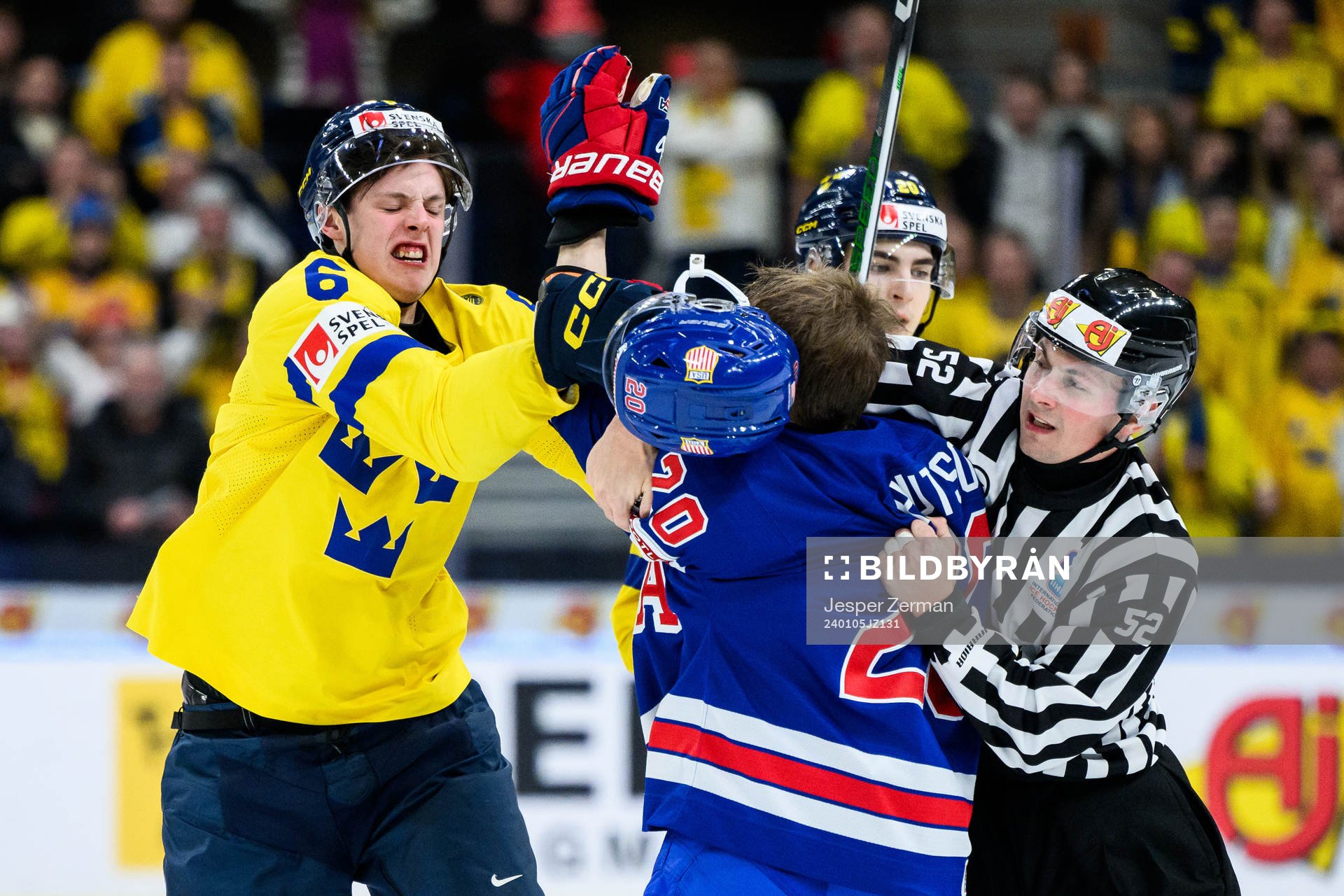 Anton Johansson of Sweden fights Lane Hutson of USA