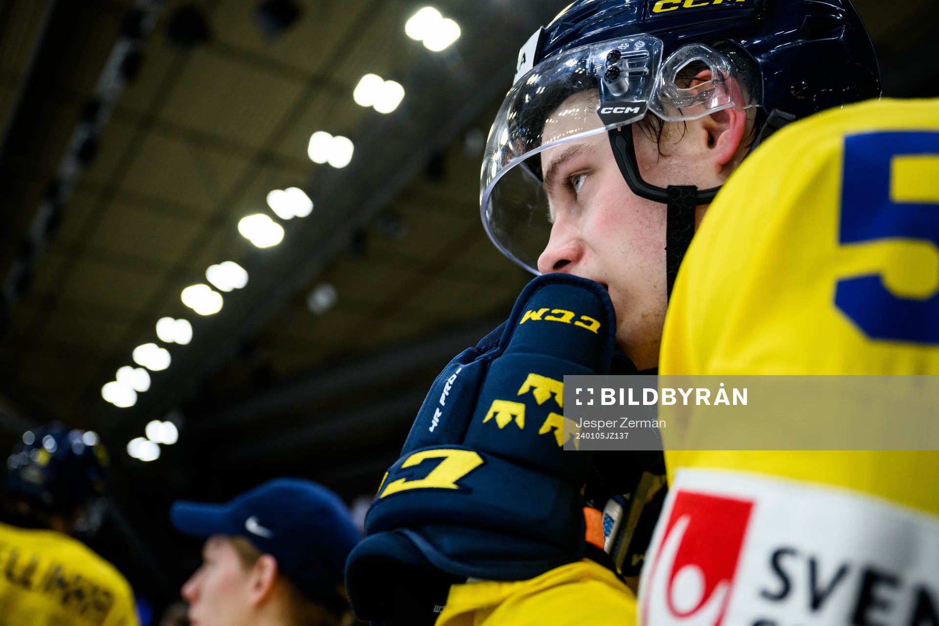 Mattias Hävelid of Sweden looks dejected