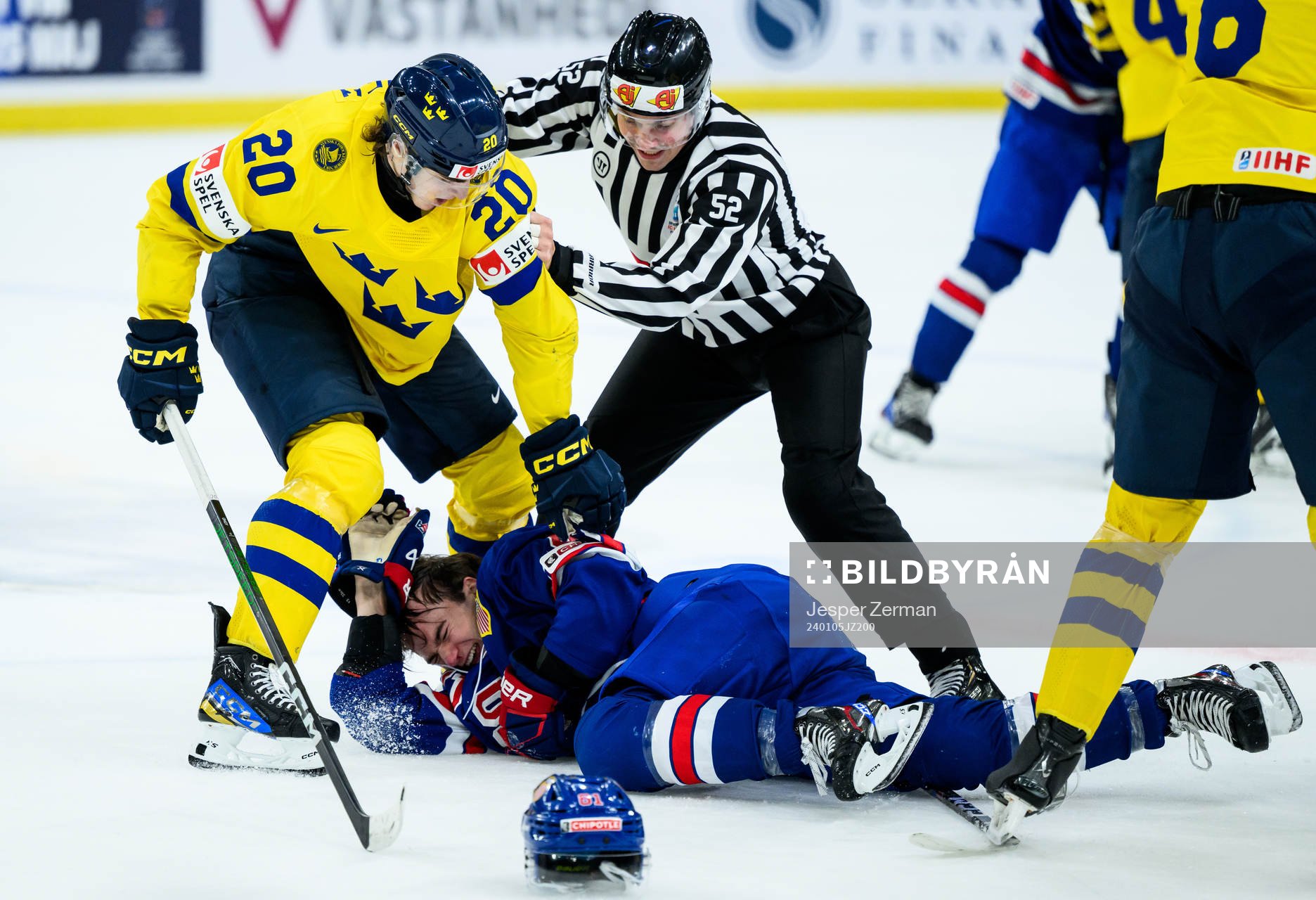 Liam Öhgren of Sweden and Jimmy Snuggerud of USA