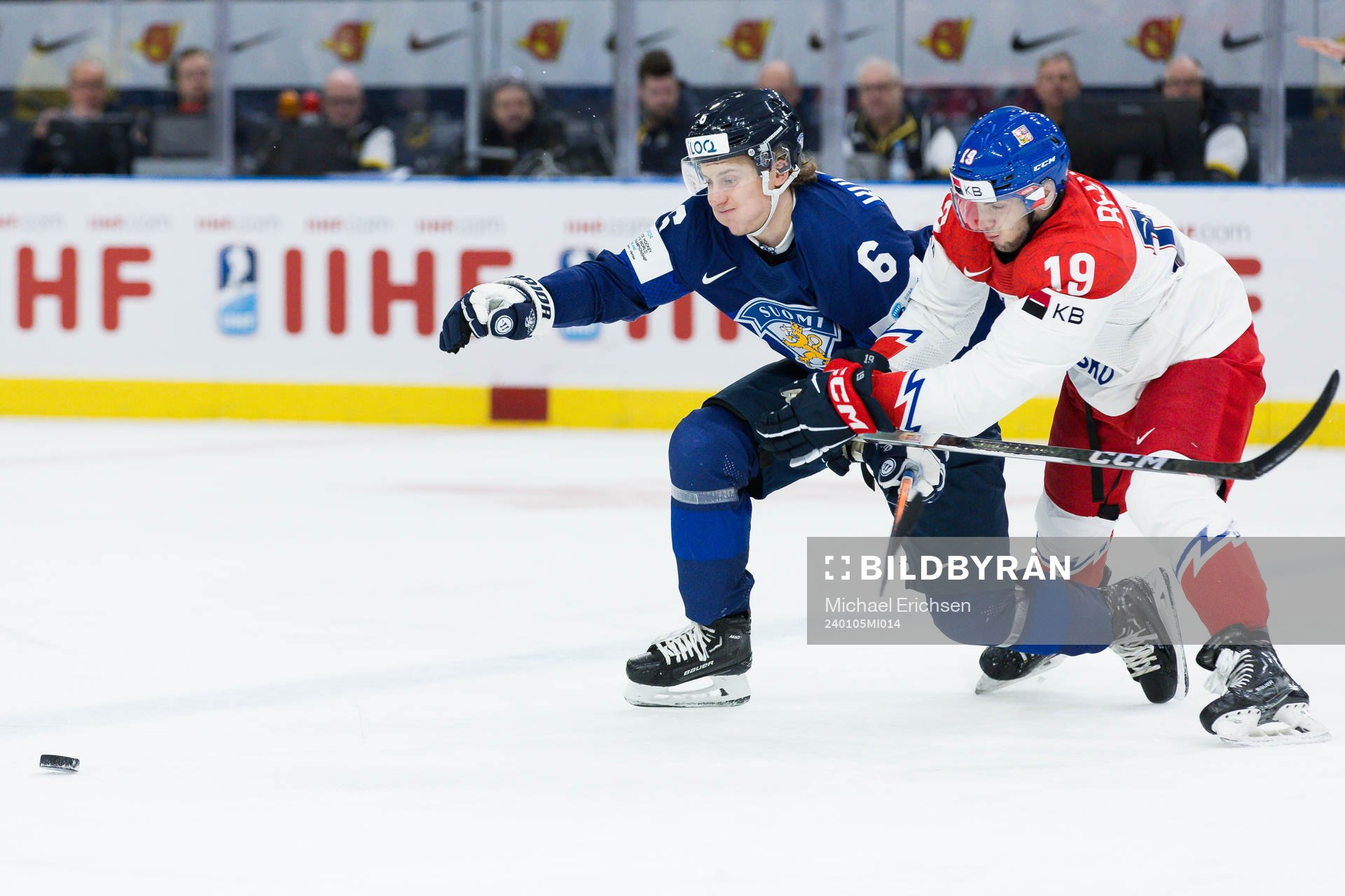 Kasper Kulonummi of Finland and Ondrej Becher of Czech