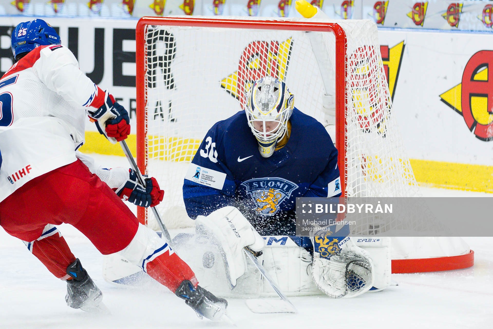 Jiri Kulich of Czech Republic against Goaltender Niklas
