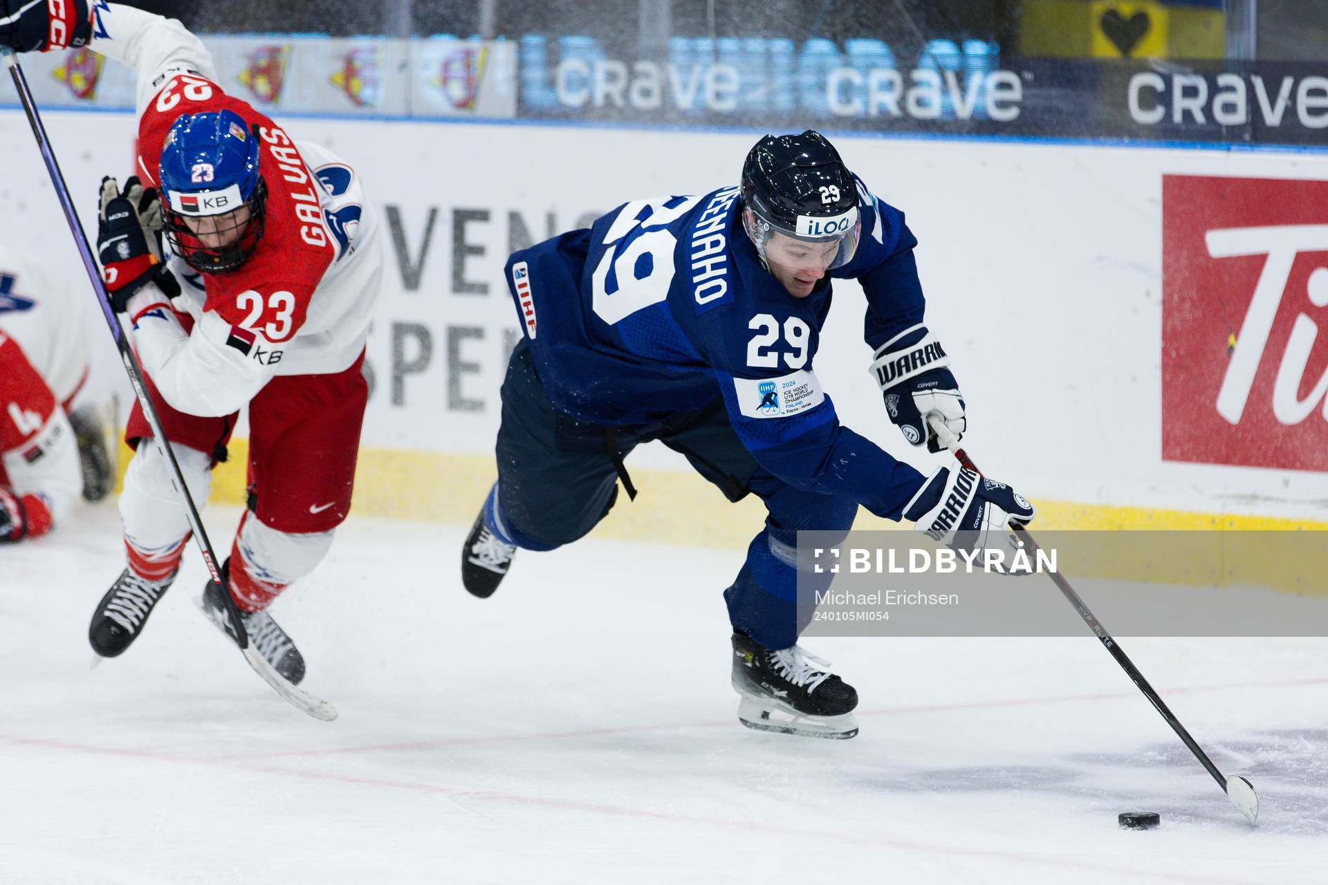 Tomas Galvas of Czech Republic and Lenni Hameenaho of