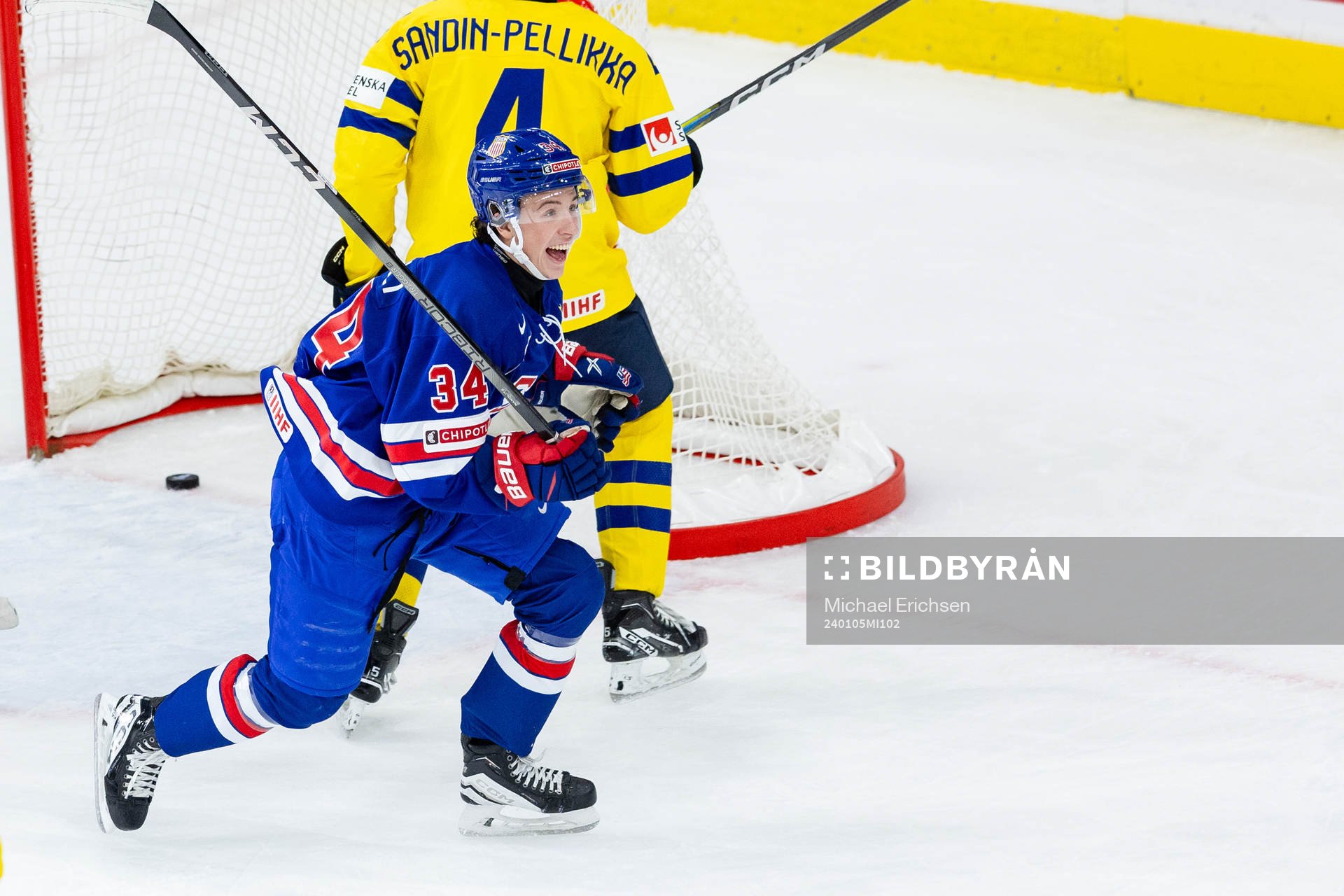 Gabe Perreault of USA celebrates the 1-0 goal