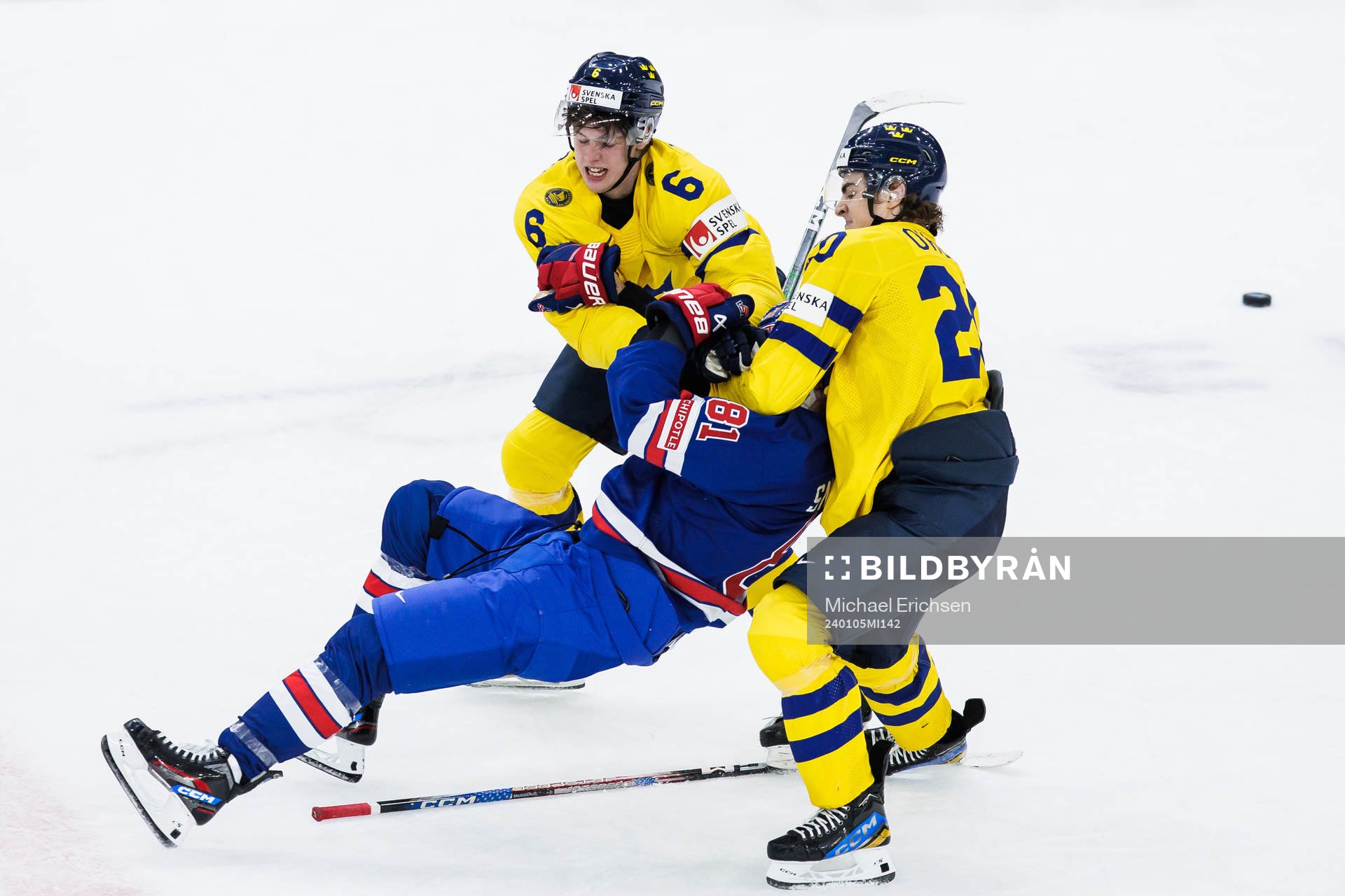 Anton Johansson and Liam Öhgren of Sweden against Jimmy