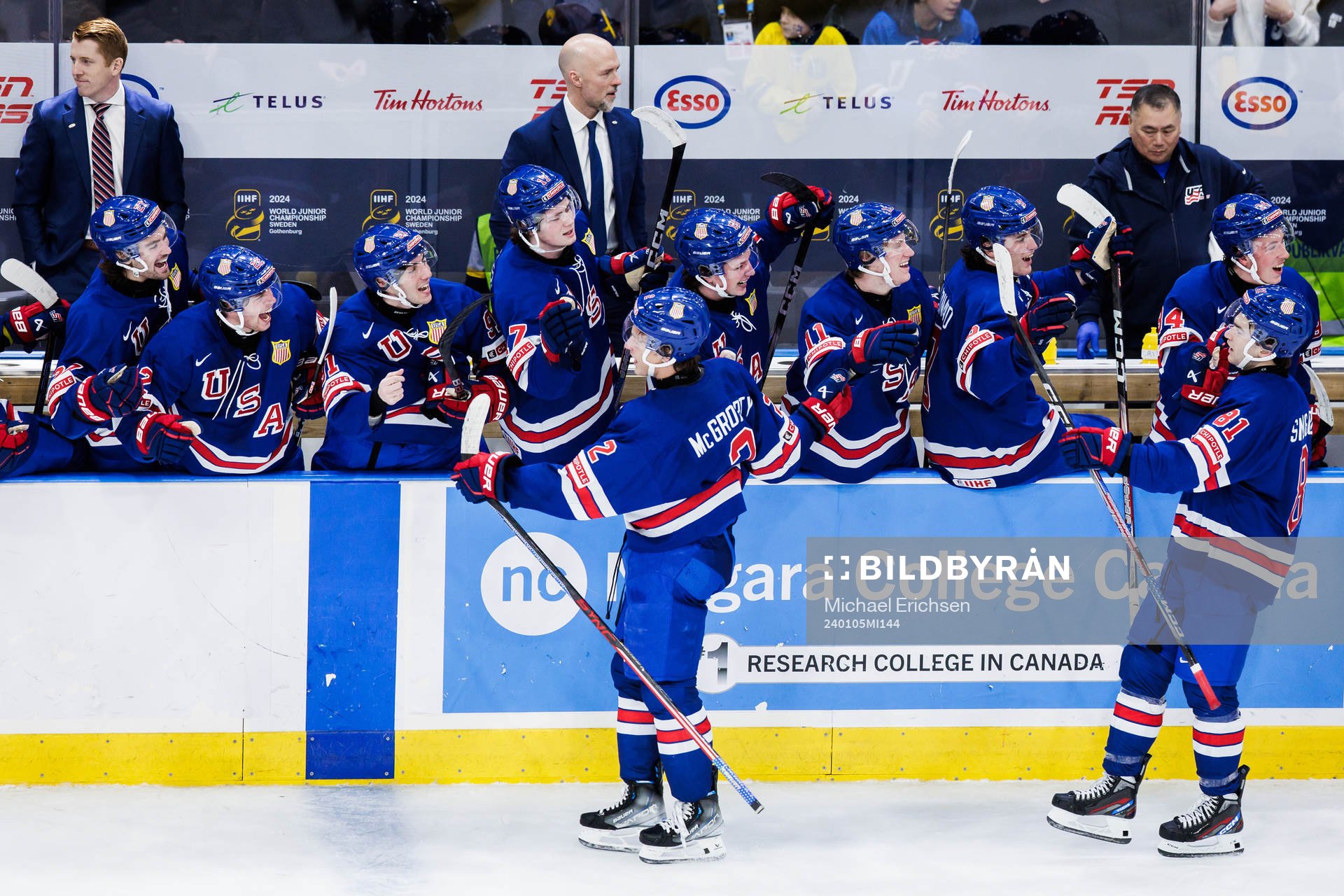 Rutger McGroarty of USA celebrates the 6-2 goal