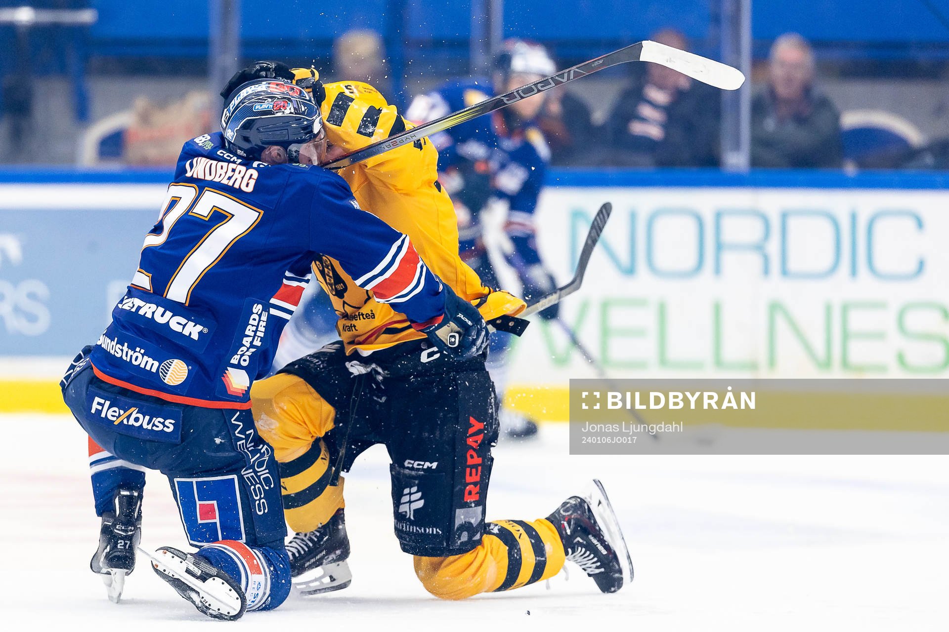Irriterat mellan Växjös Martin Lundberg och Skellefteås