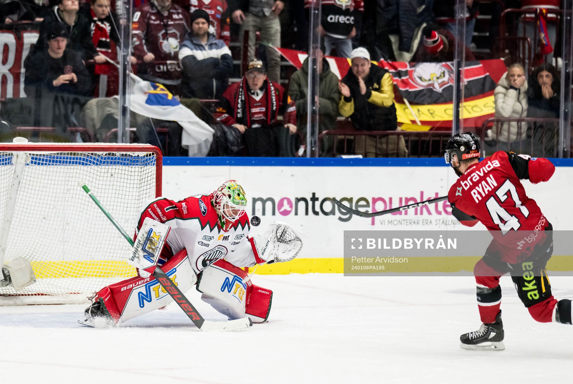 Frölundas målvakt Lars Johansson och Malmö Redhawks
