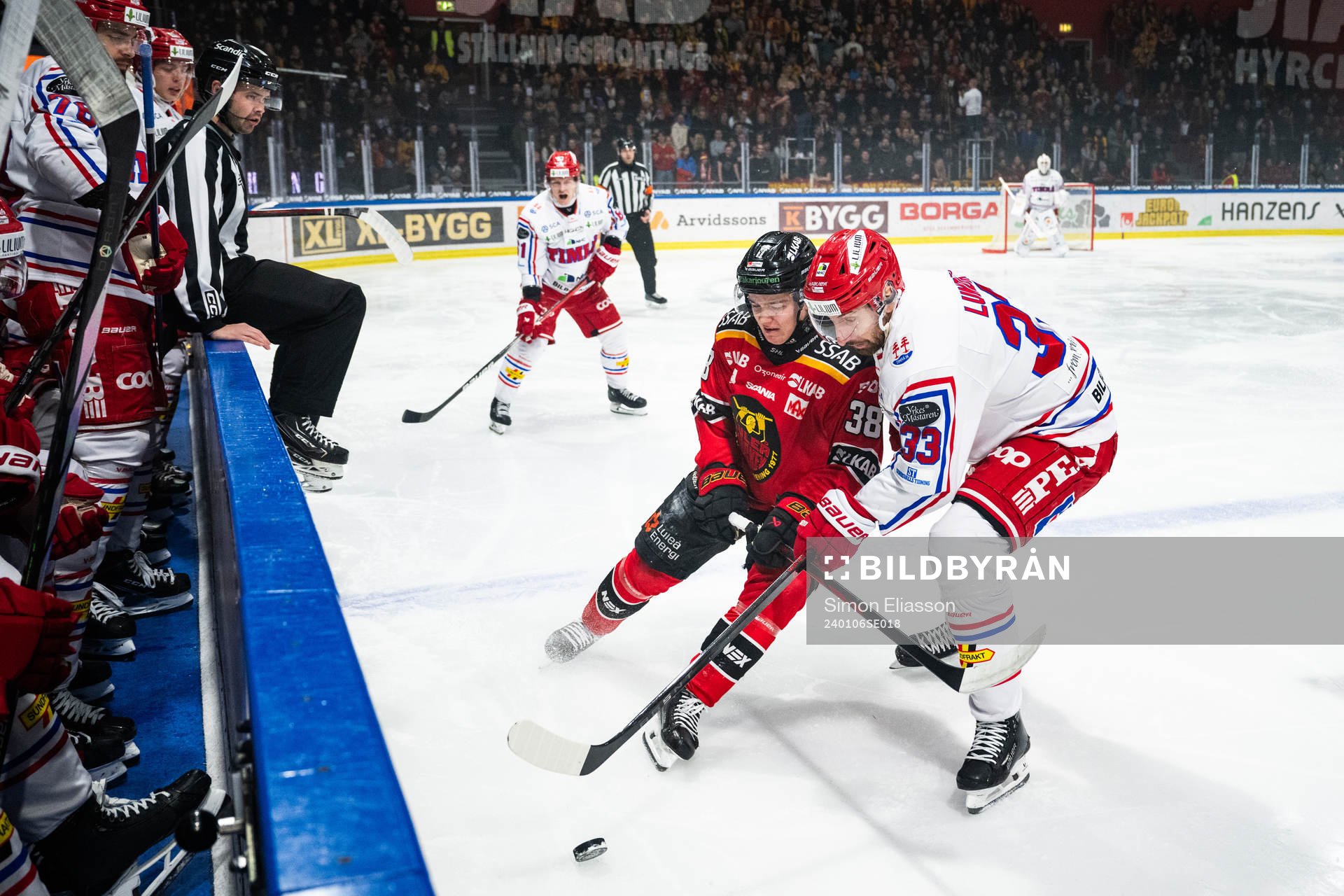 Luleås Olli Nikupeteri och Timrås Albin Lundin