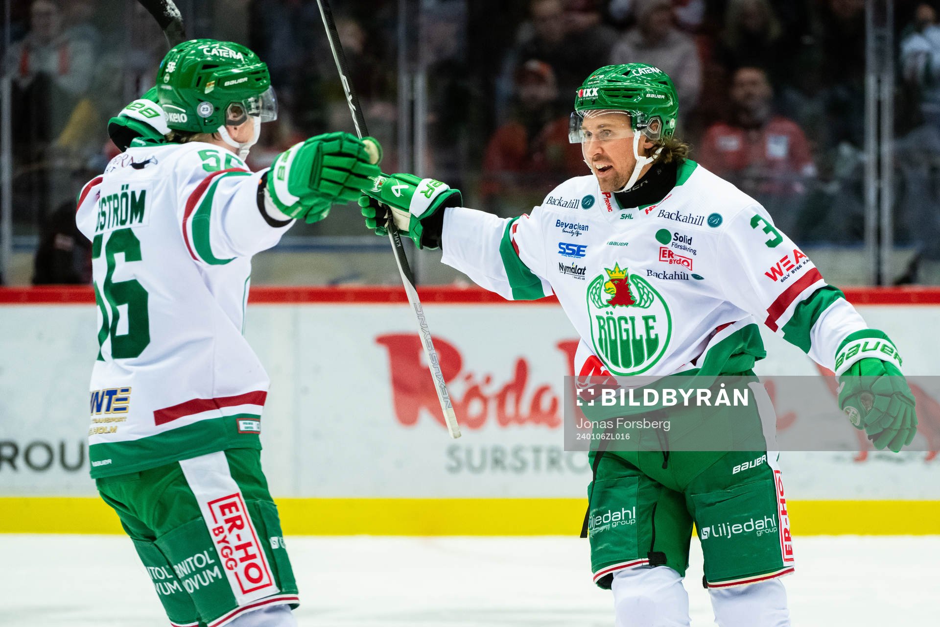 Rögles Michael Kapla jublar
