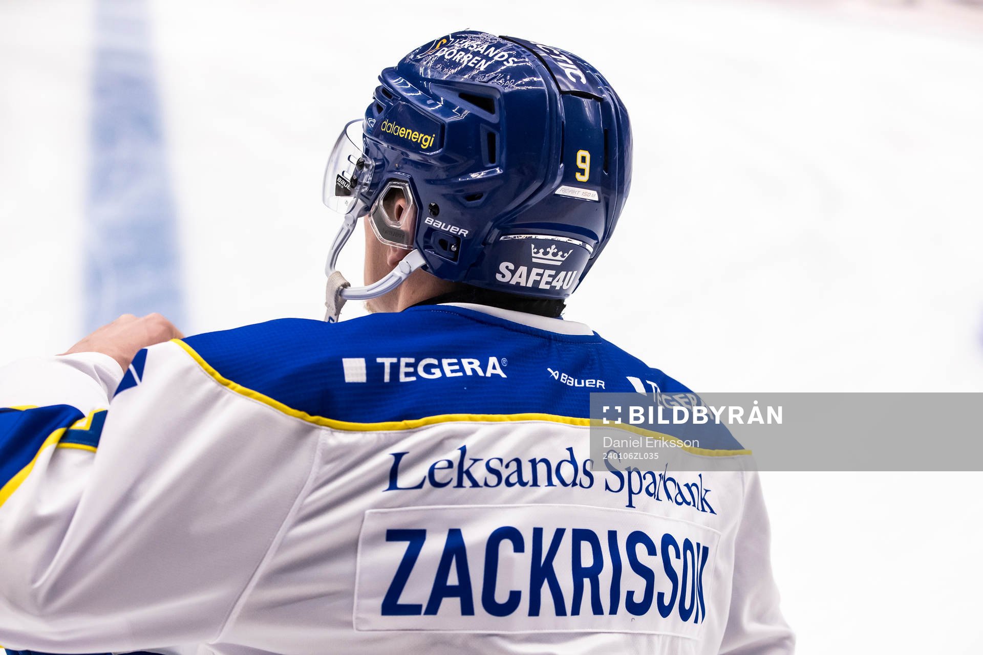Hjälm innan ishockeymatchen i SHL mellan Leksand och