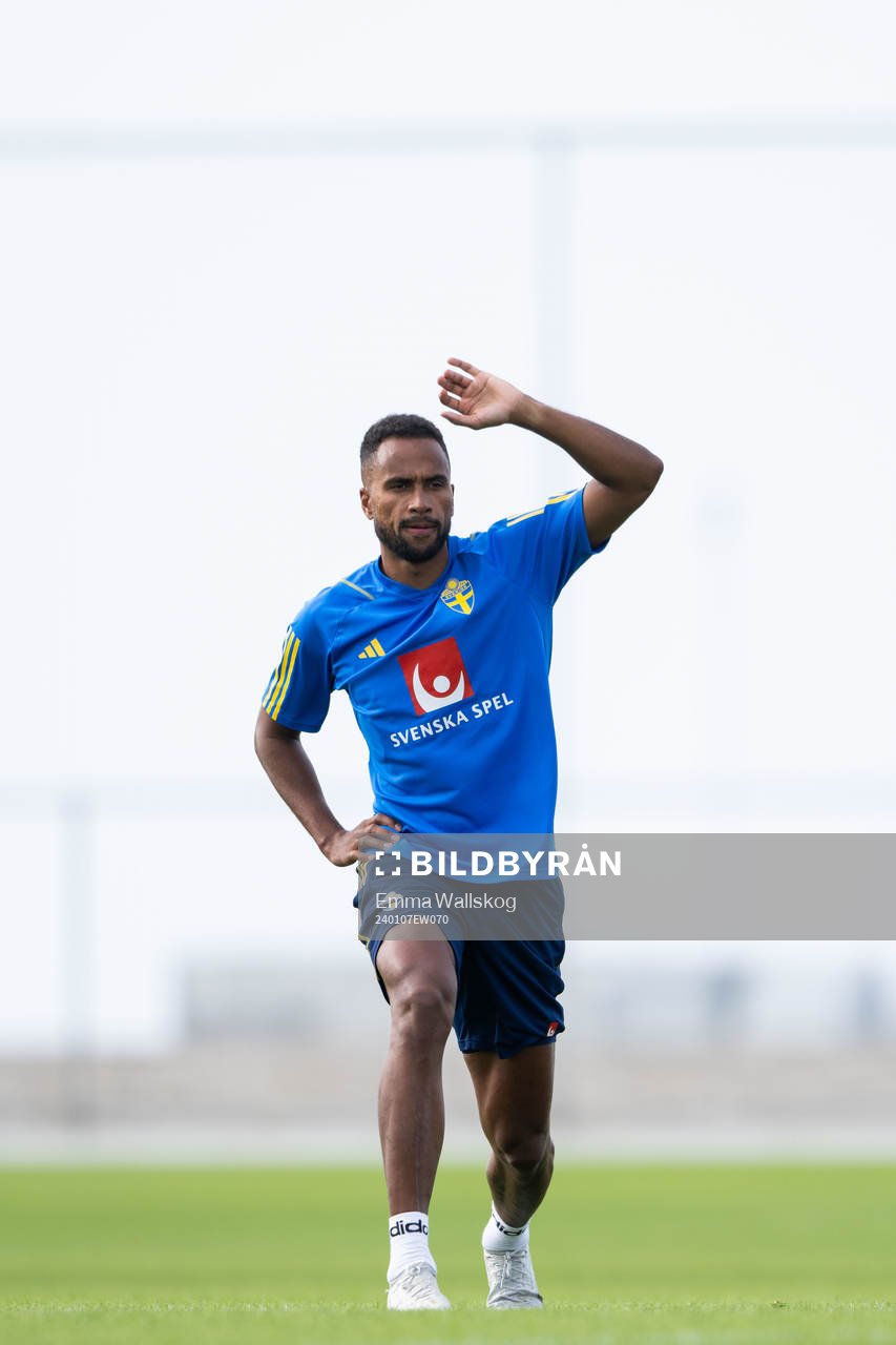 Isaac Kiese Thelin of the Swedish men's football national