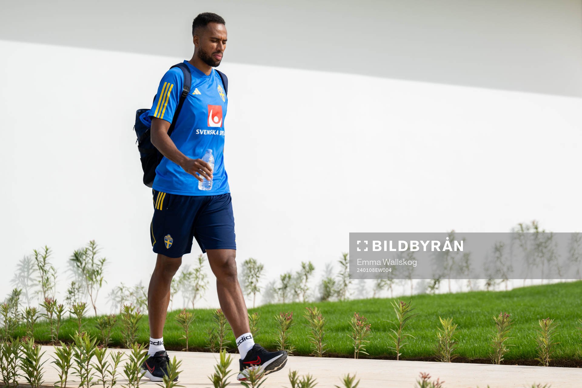 Isaac Kiese Thelin of the Swedish men's football national