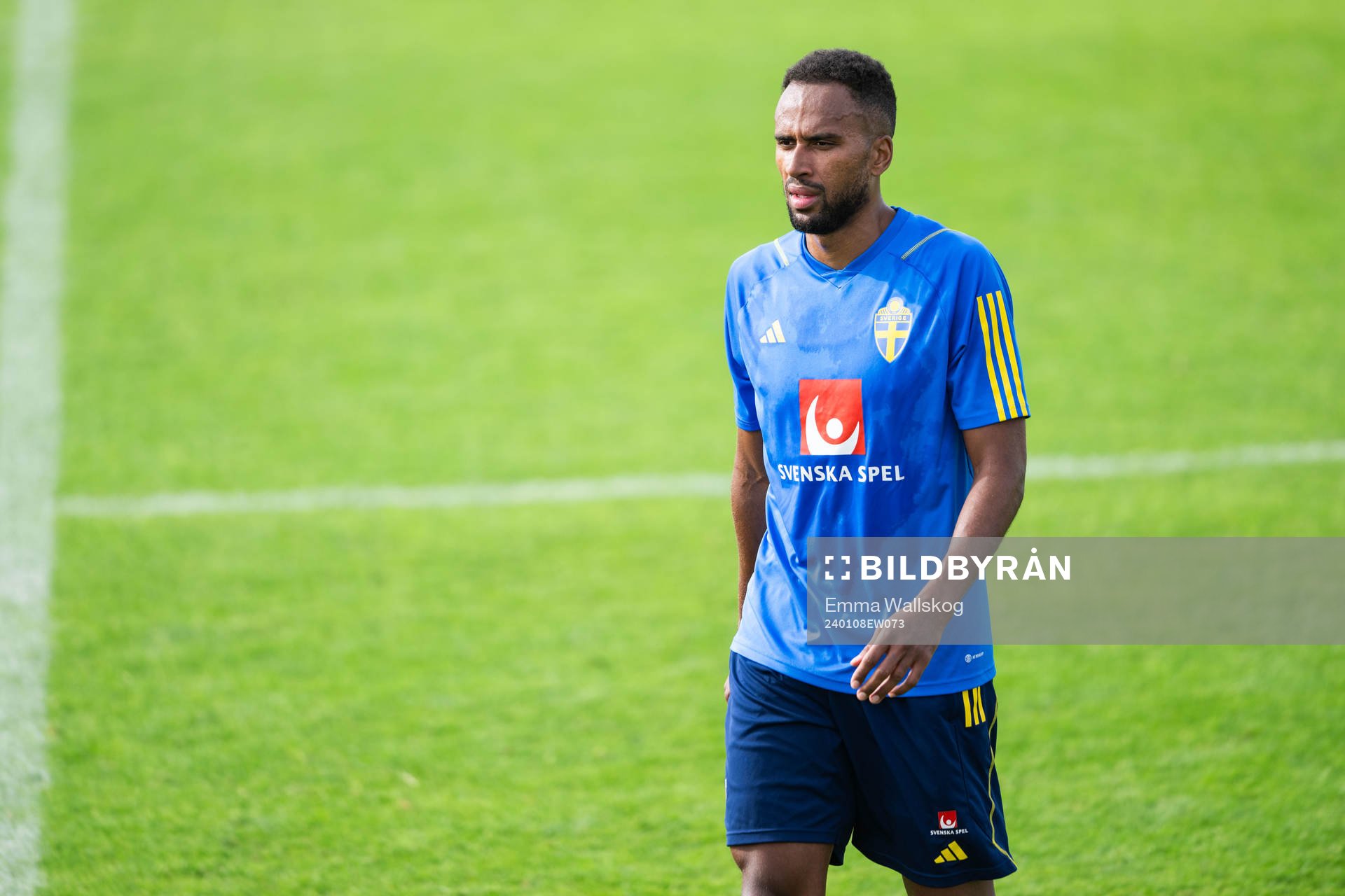 Isaac Kiese Thelin of the Swedish men's football national