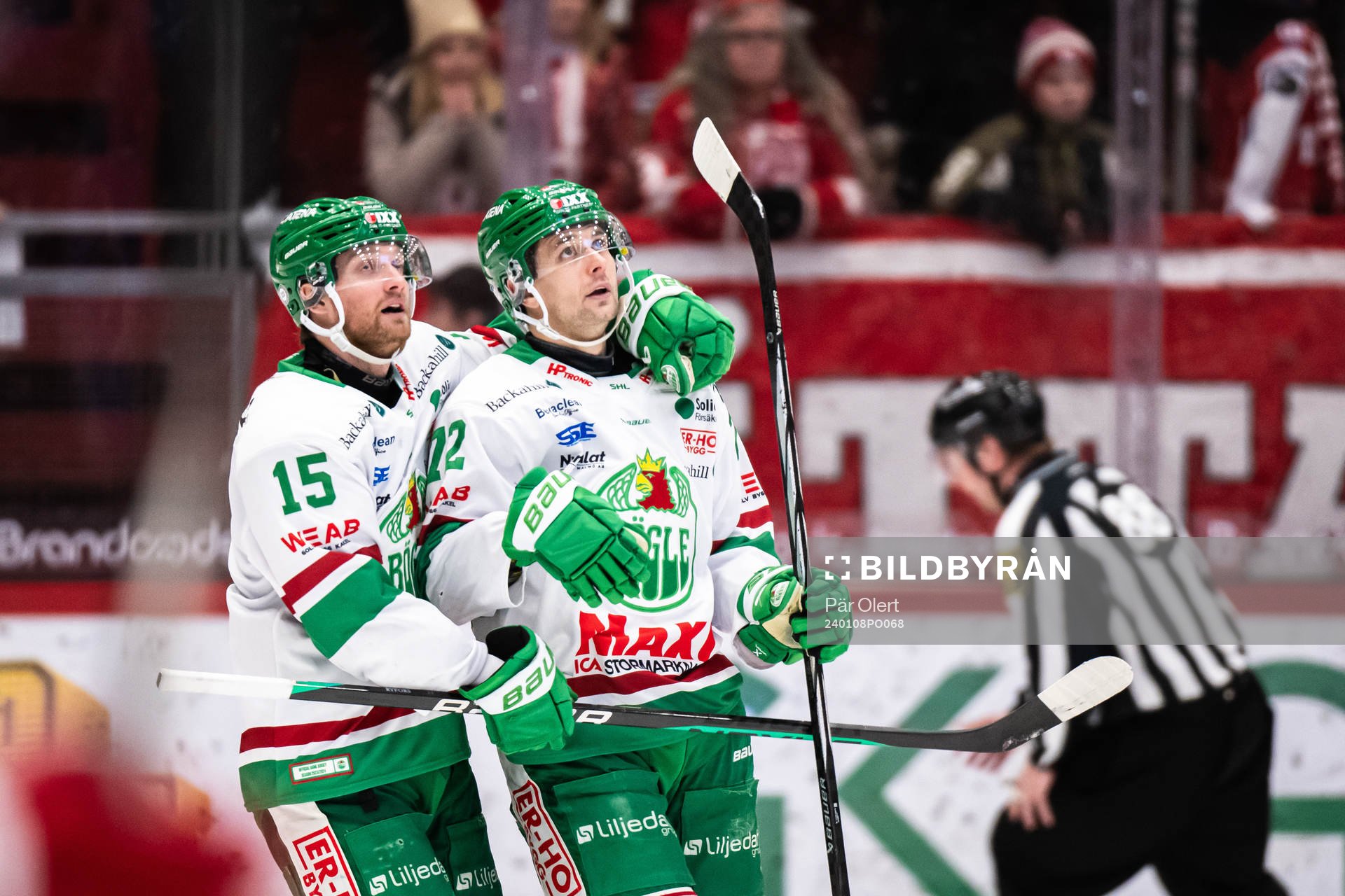 Rögles Simon Ryfors, Daniel Zaar och Daniel Zaar jublar