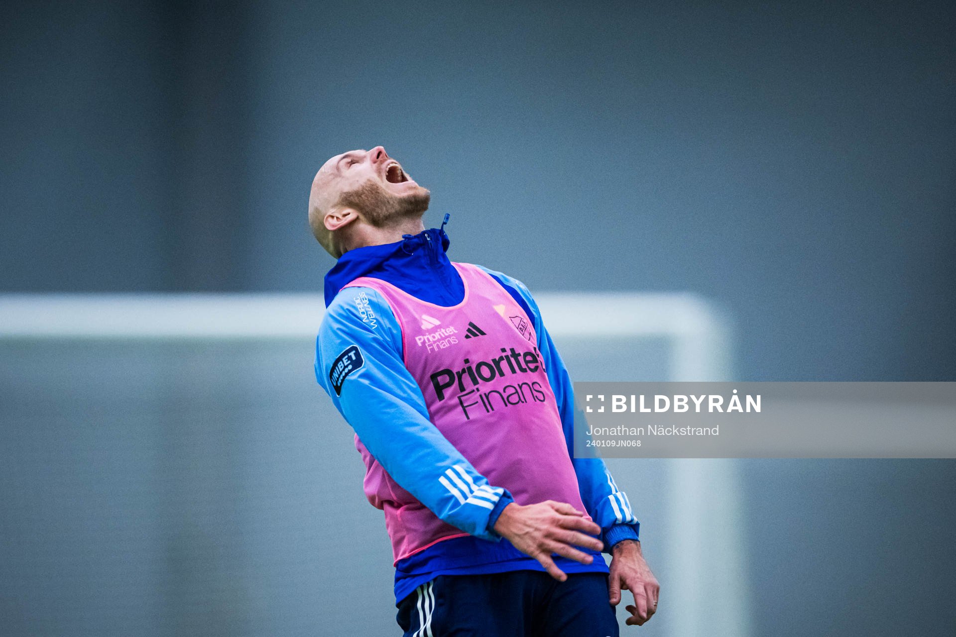 Djurgårdens Magnus Eriksson reagerar