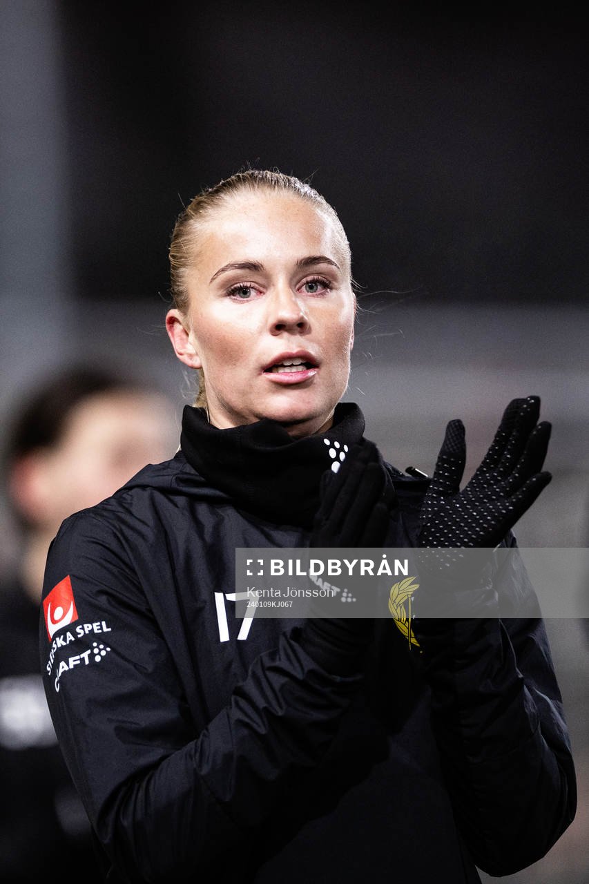 Stina Lennartsson