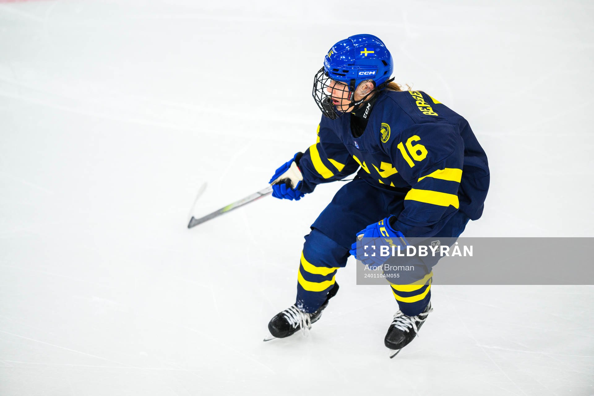 Emilia Bergeby Hallbeck of Sweden