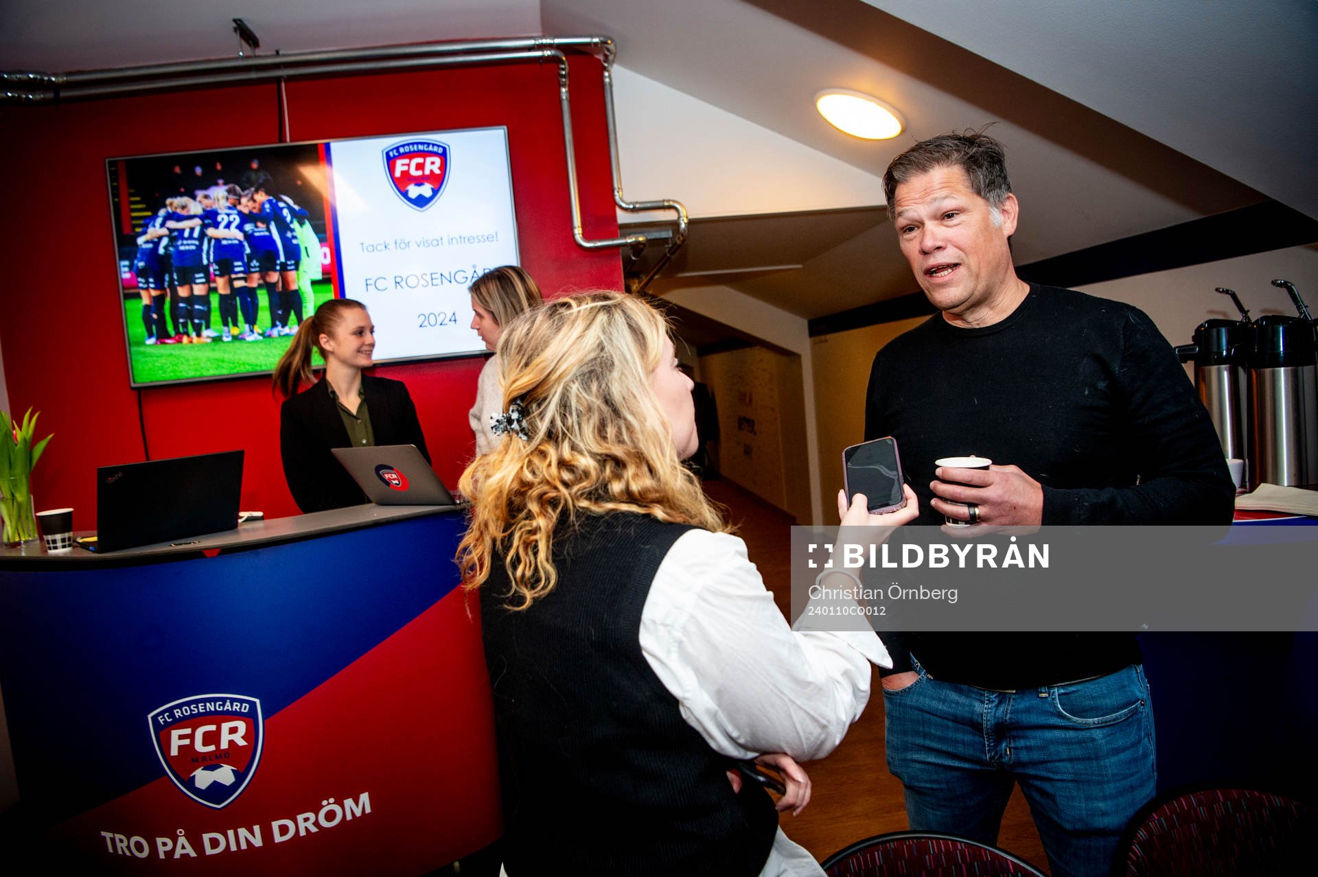 TF Klubbchef Johan Glennmo under en presskonferens med FC Rosengård den 10 januari 2024 i Malmö. 