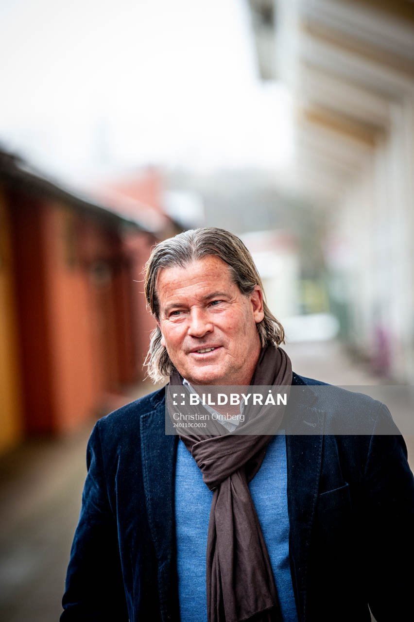 Fotbollschef, Roger Palmgren