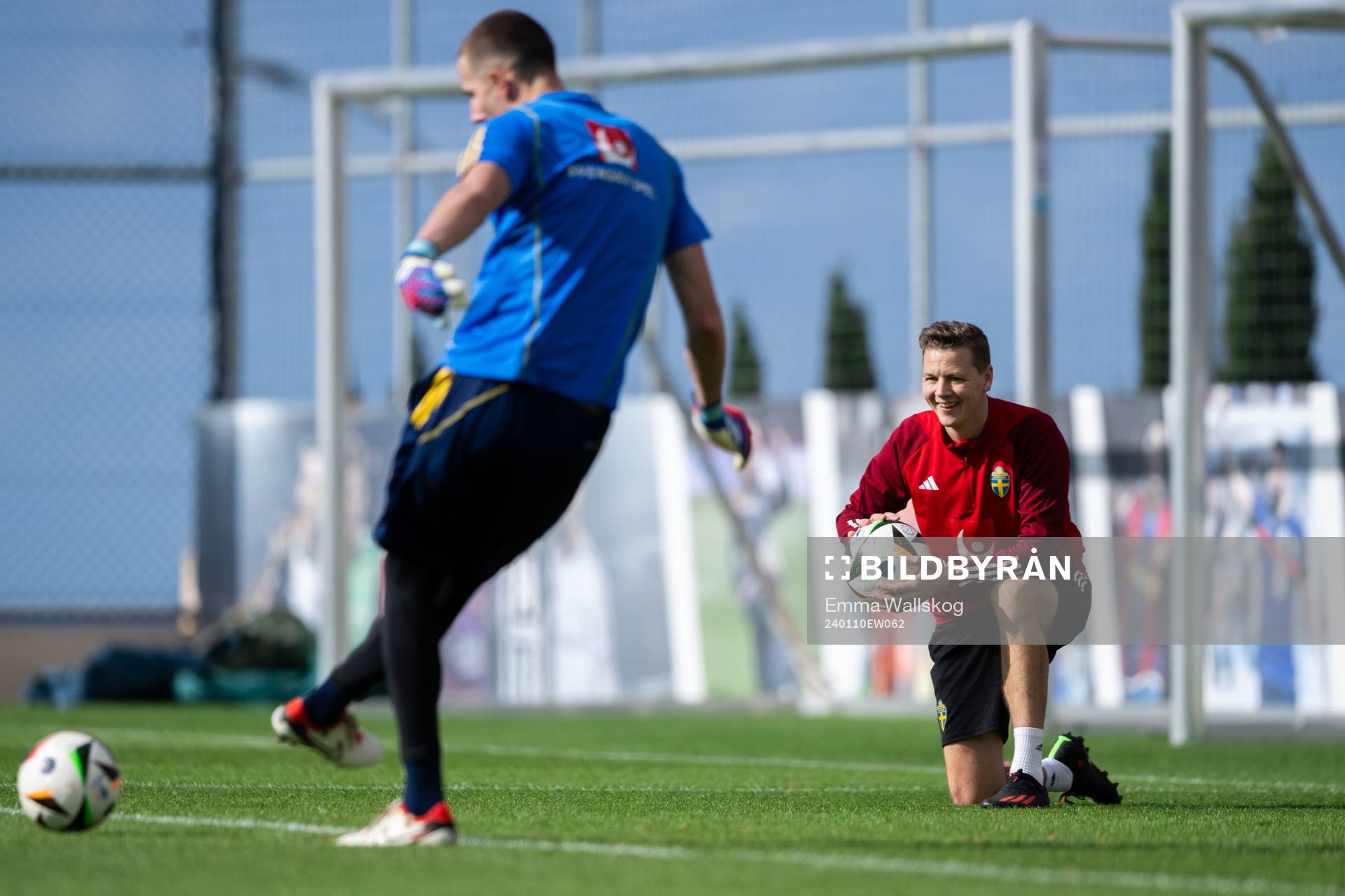 Goalkeeper coach Maths Elfvendal of the Swedish men's