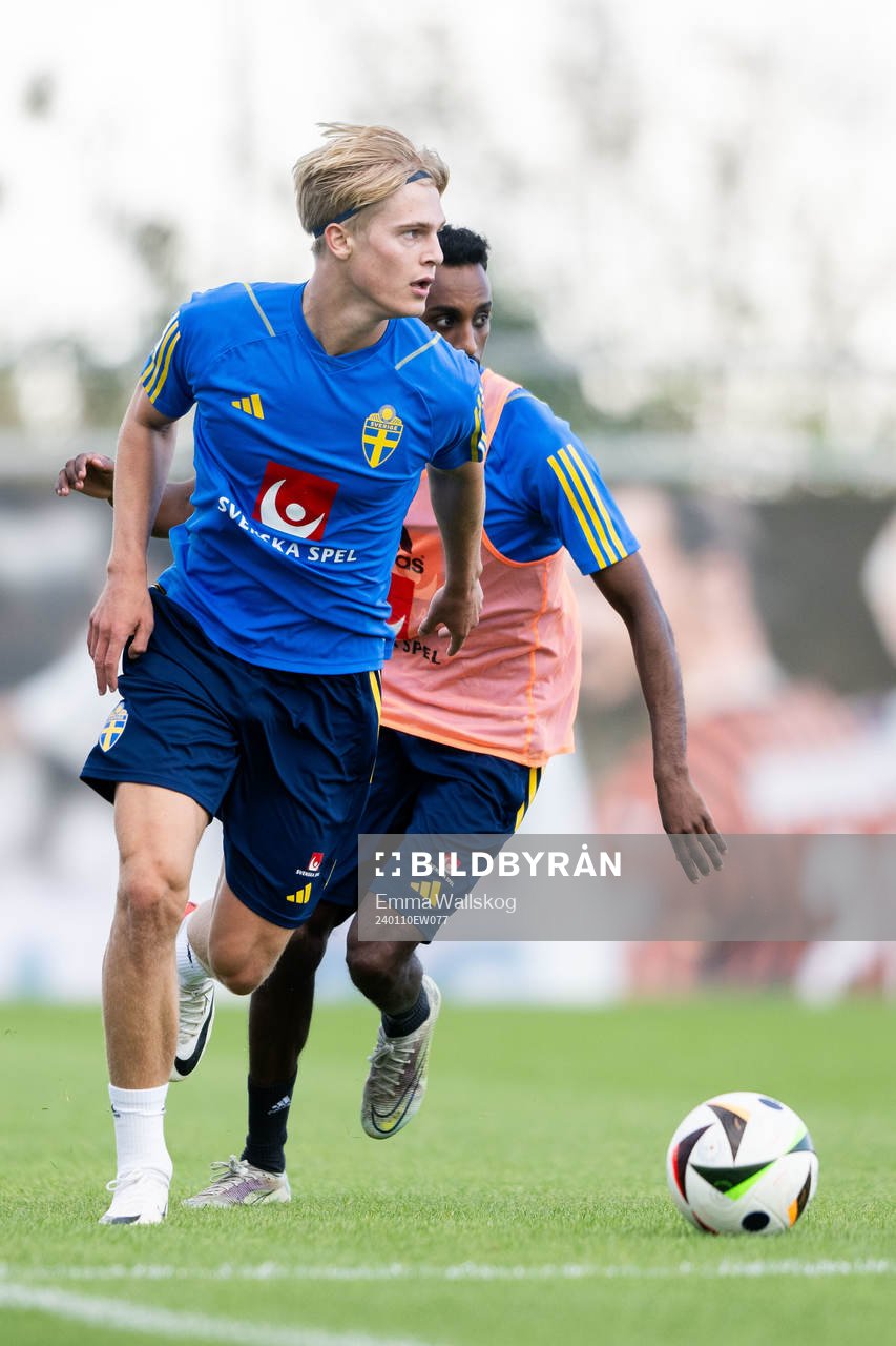 Lucas Bergvall of the Swedish men's football national team
