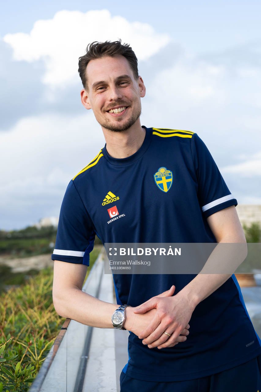 Interim coach Daniel Bäckström of the Swedish men's