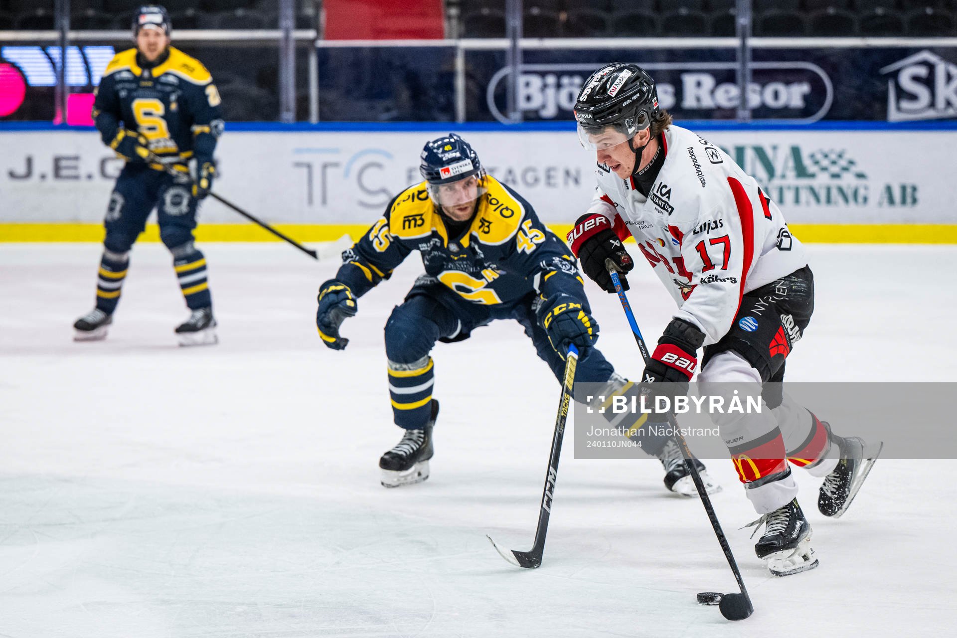 Nybros Maxim Golod och Södertäljes Sebastian Dyk