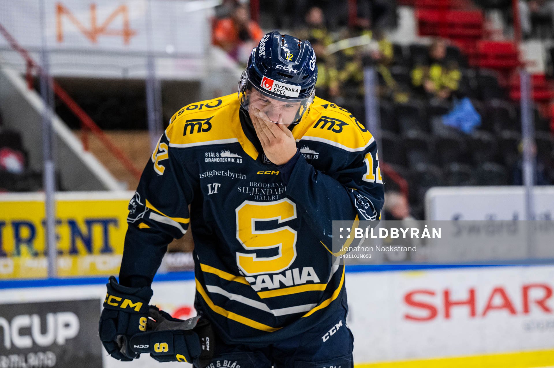 Södertäljes Viktor Liljegren har ont