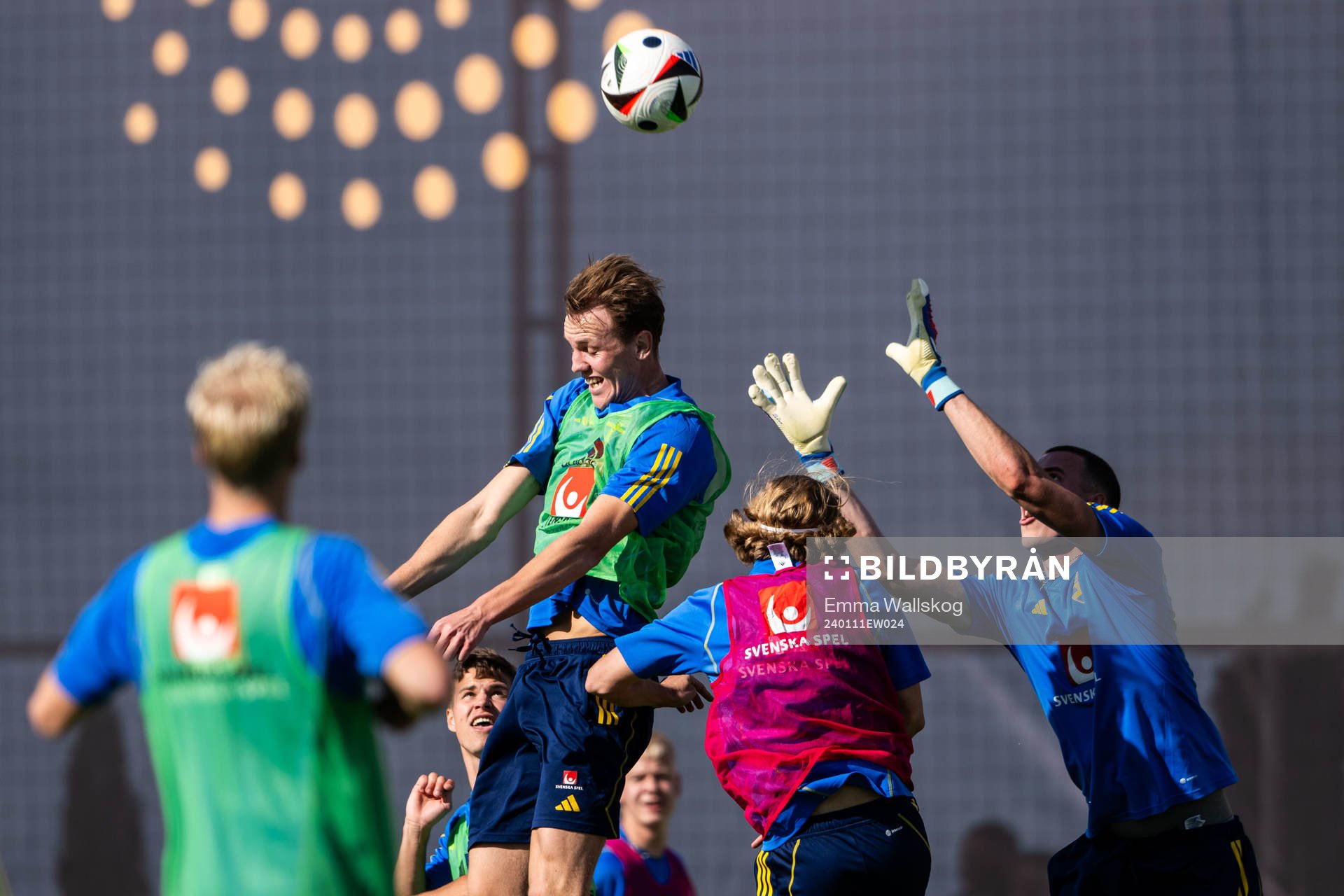 Adam Carlén, Sebastian Nanasi and goalkeeper Samuel Brolin