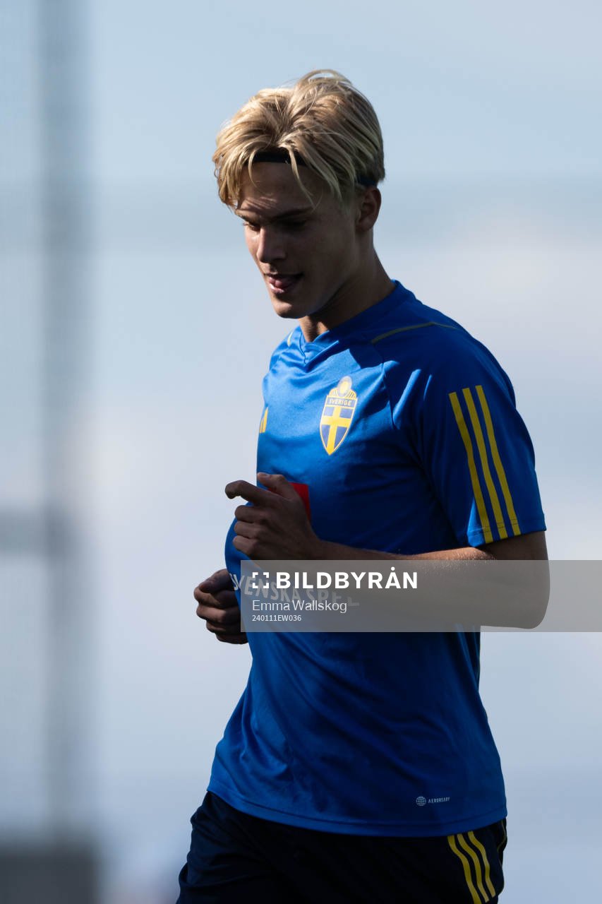 Lucas Bergvall of the Swedish men's football national team