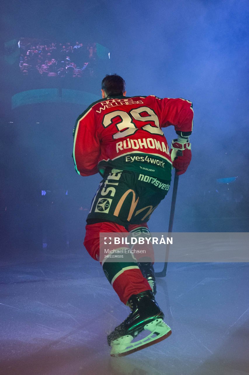 Frölundas Mikael Ruohomaa innan ishockeymatchen i SHL